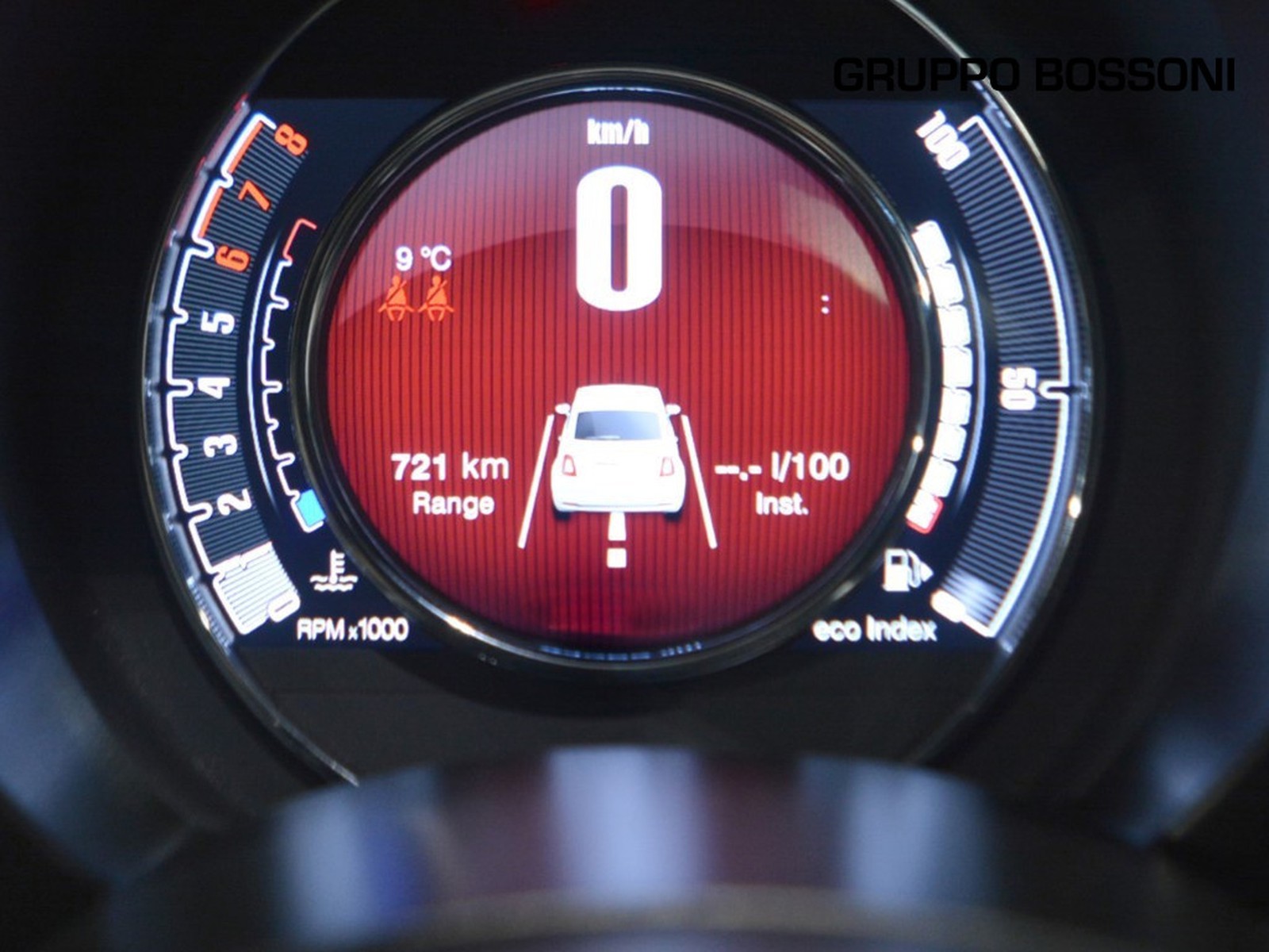 18 - Fiat 500 1.0 firefly hybrid 70cv dolcevita