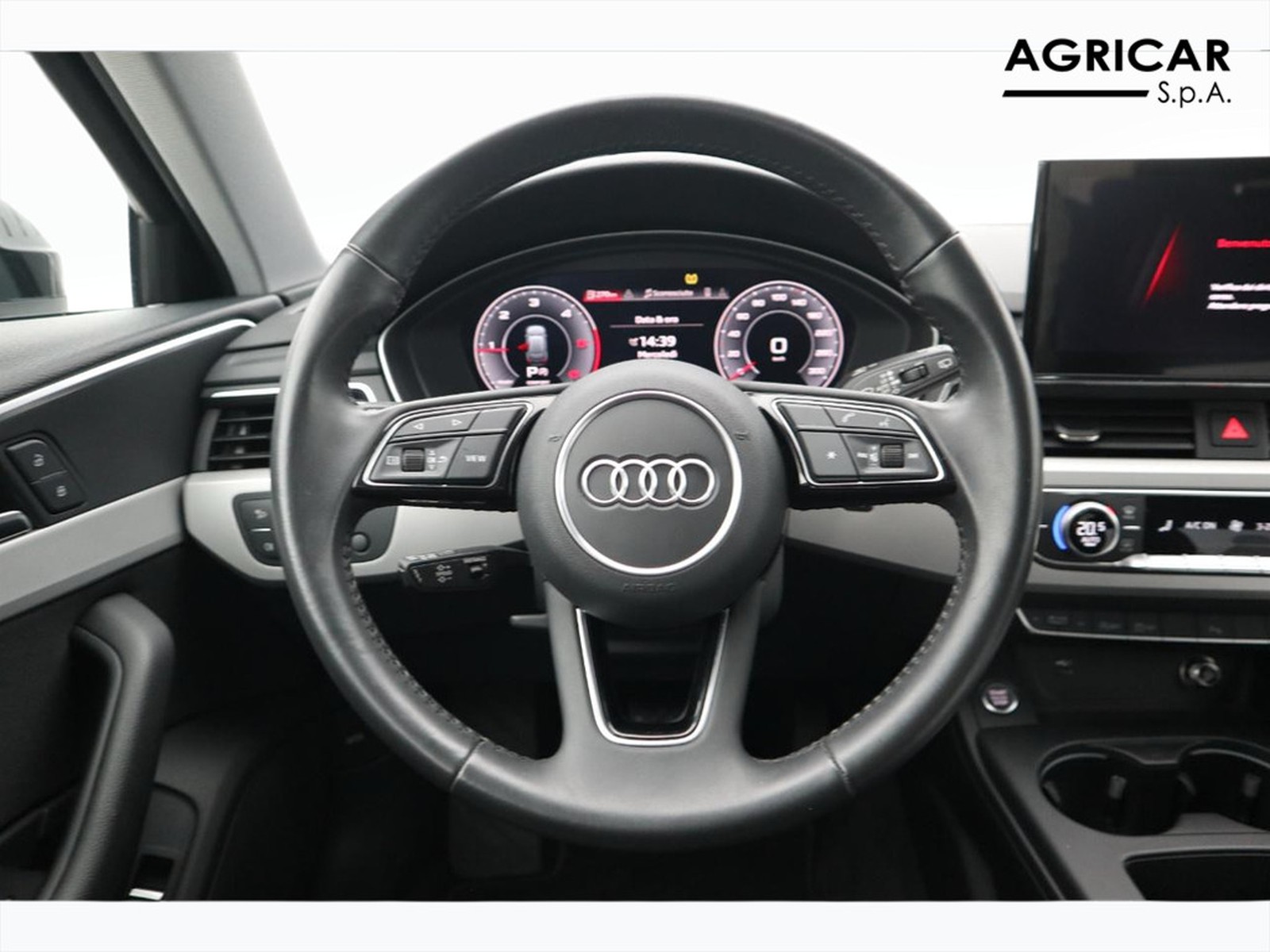 16 - Audi A4 avant 40 2.0 tdi 190cv s line edition quattro s tronic