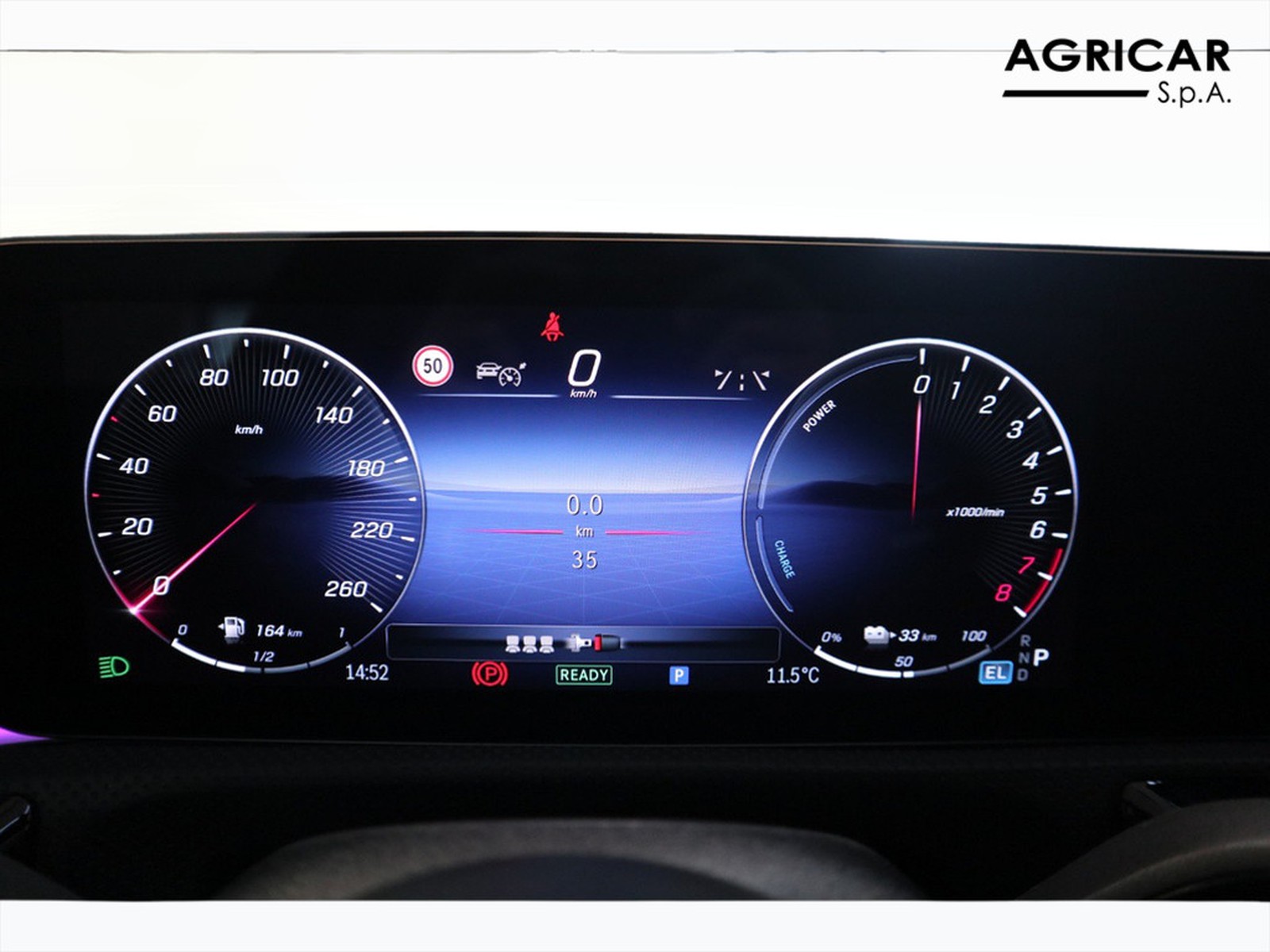 9 - Mercedes Classe A 250 e plug-in-hybrid alpine grey edition speedshift dct amg 8g