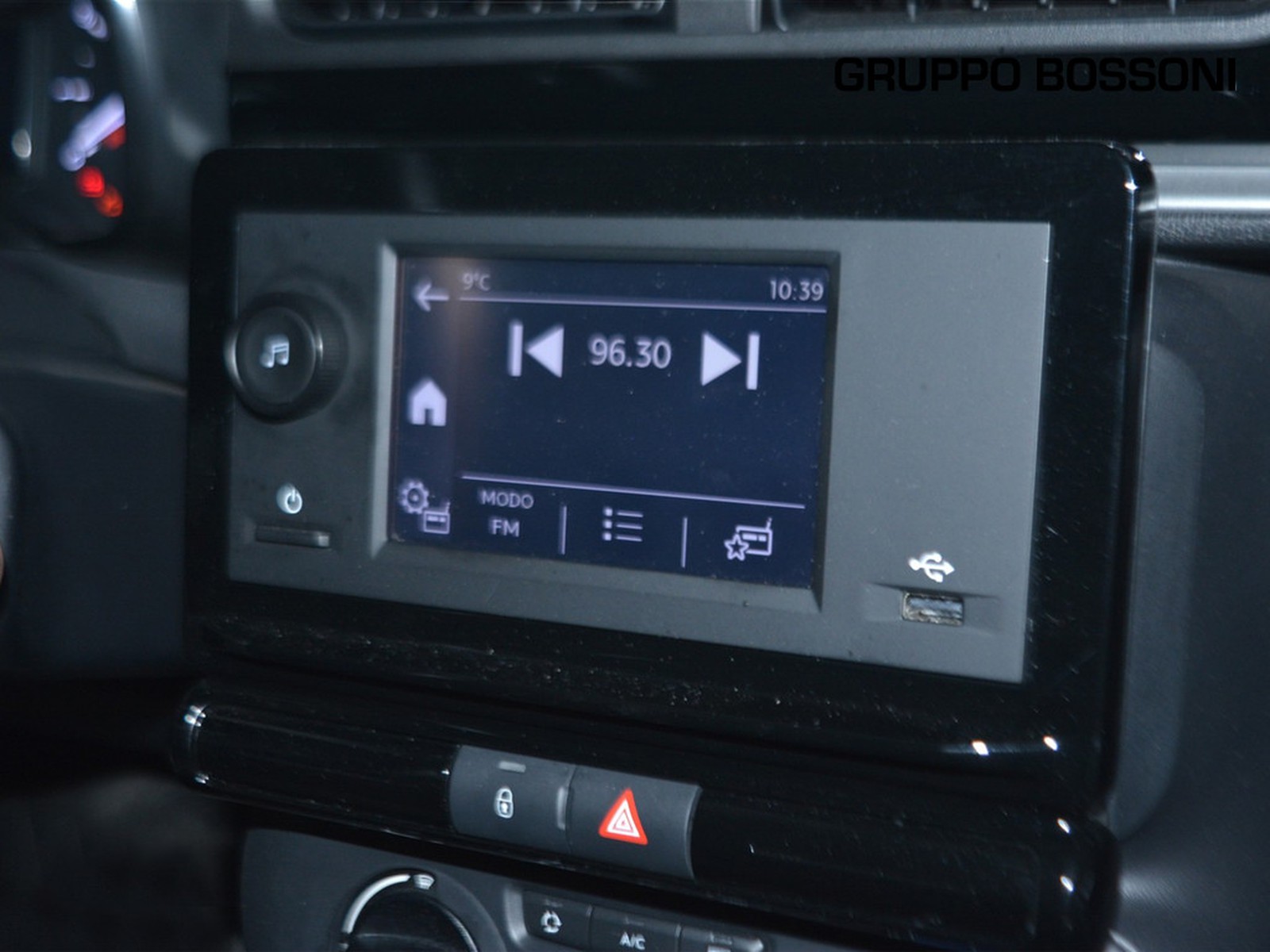 10 - Citroen C3 1.2 puretech 83cv you! s&s