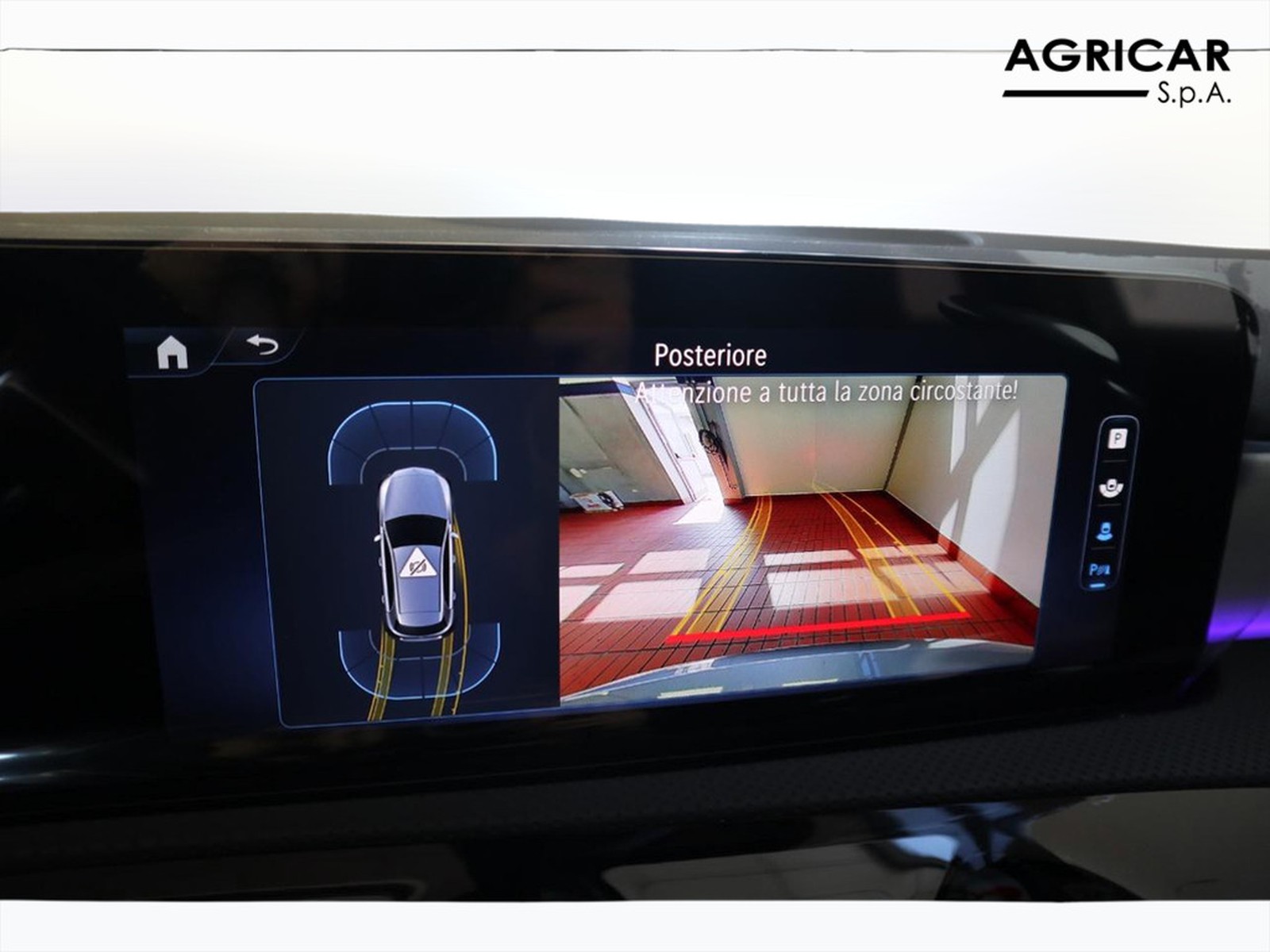 11 - Mercedes Classe A 250 e plug-in-hybrid amg line advanced plus speedshift dct amg 8g