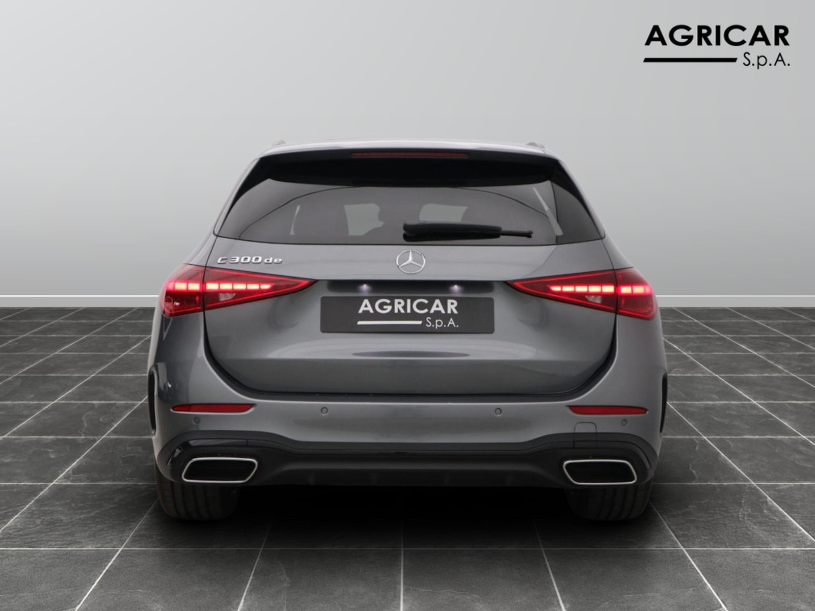 6 - Mercedes Classe C station wagon 300 de plug in hybrid amg line advanced 9g-tronic