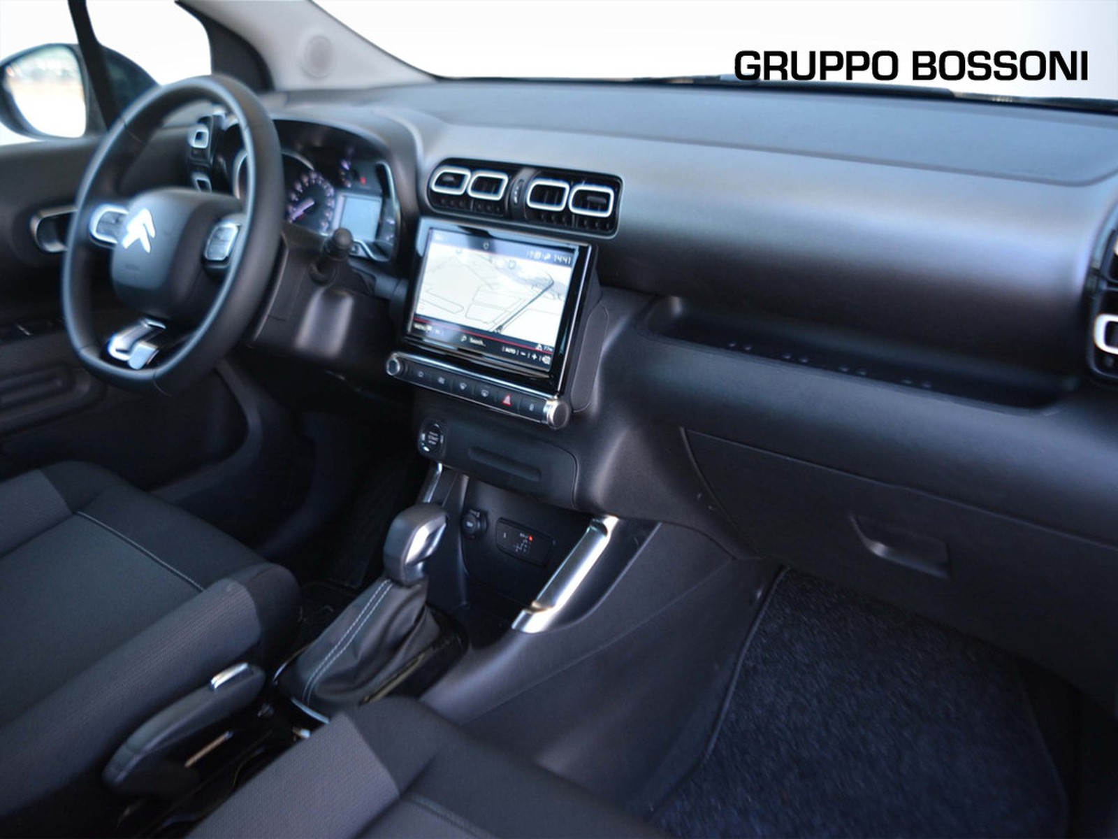 8 - Citroen C3 Aircross 1.2 puretech max eat6 s&s