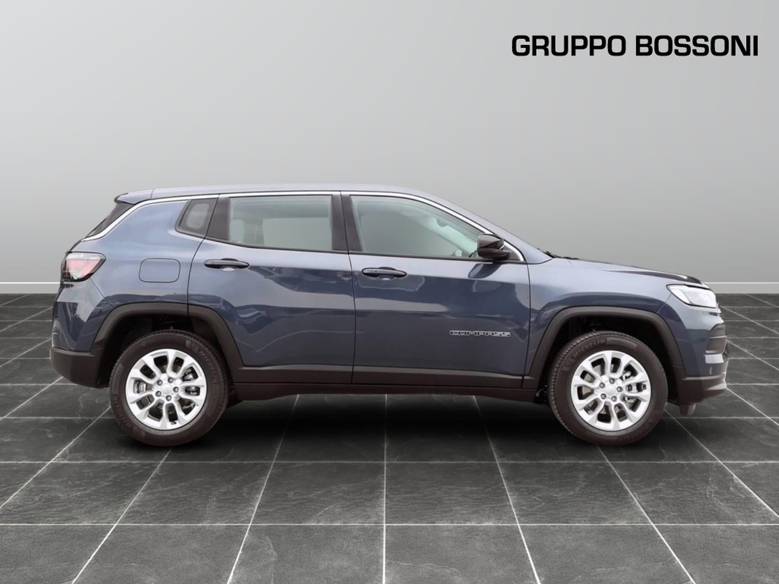4 - Jeep Compass 1.5 turbo t4 mhev 130cv altitude 2wd dct