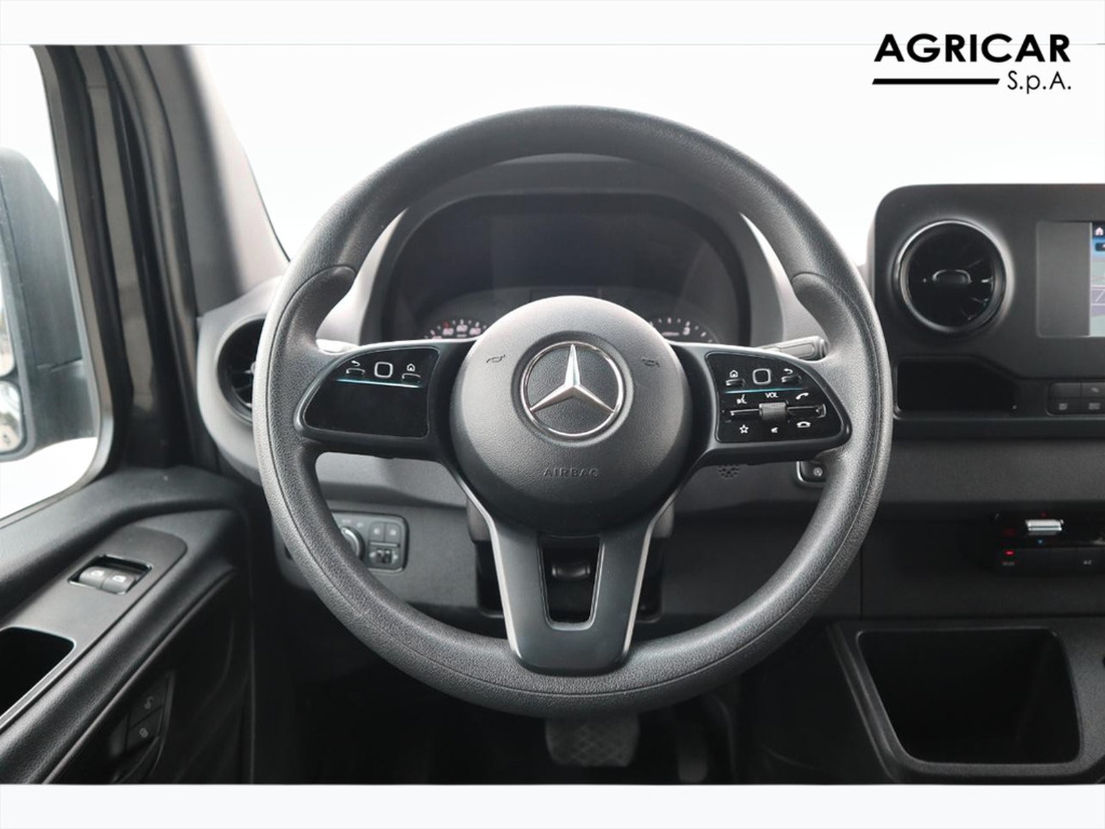 14 - Mercedes Vans Sprinter 316 2.1 cdi k 37/35 rwd tourer business evid