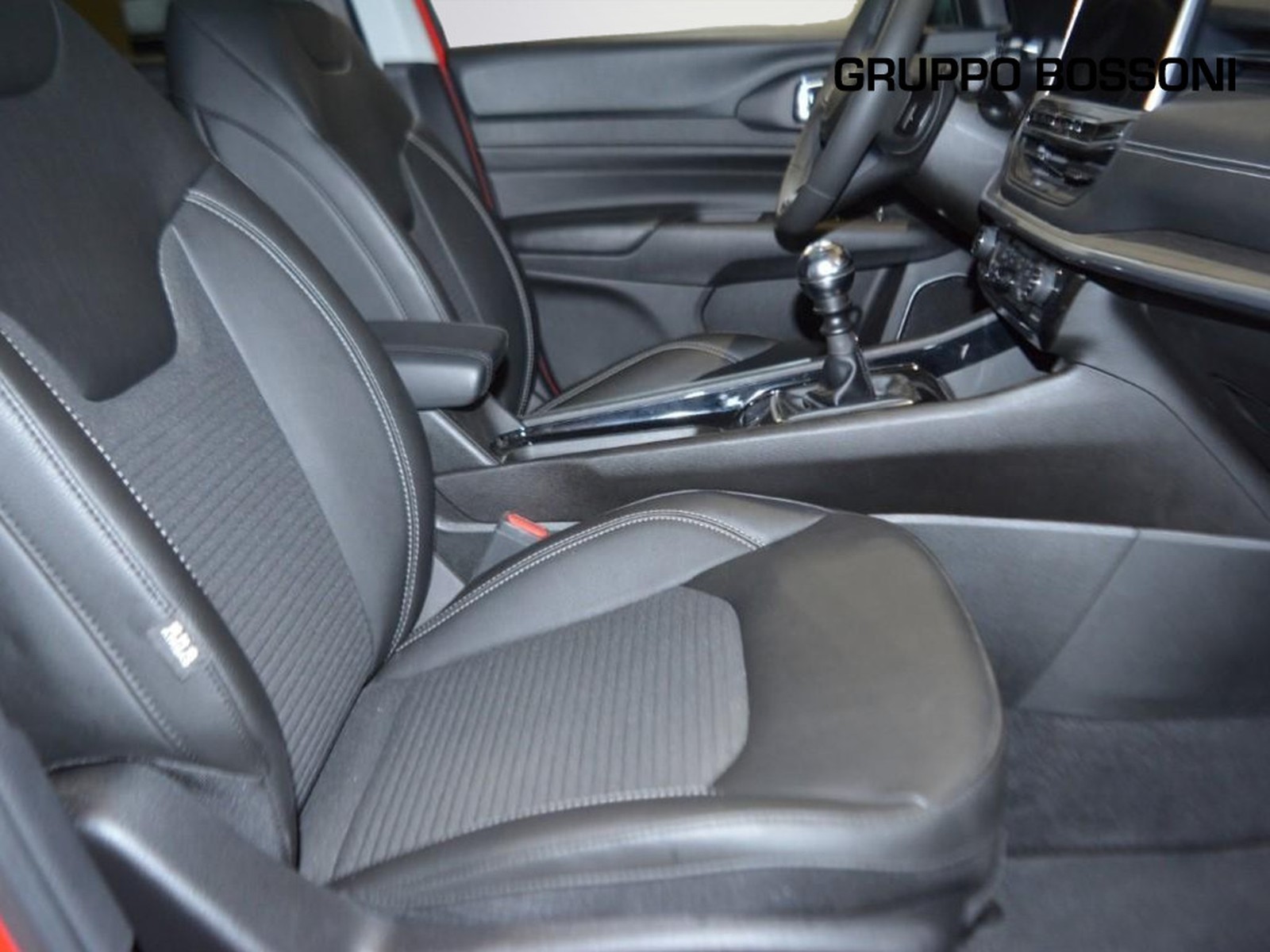 5 - Jeep Compass 1.6 multijet ii 130cv limited 2wd