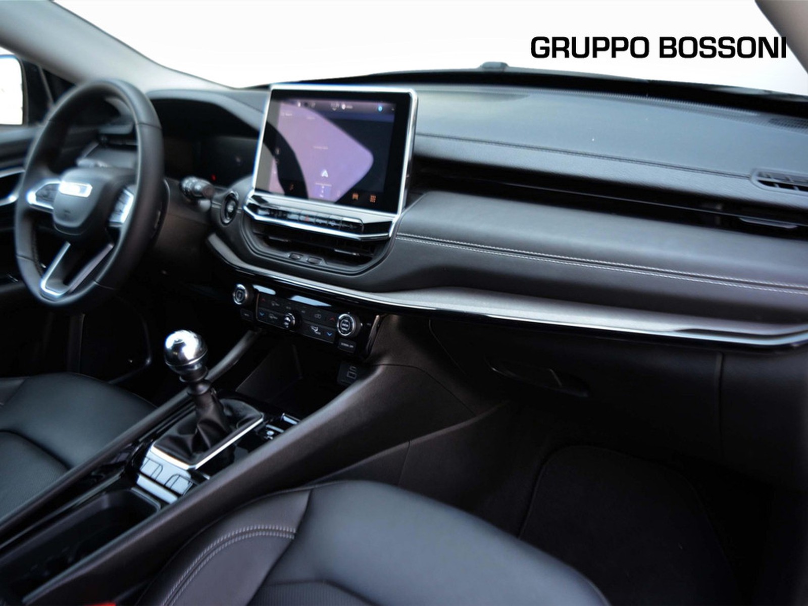 8 - Jeep Compass 1.6 multijet ii 130cv s 2wd