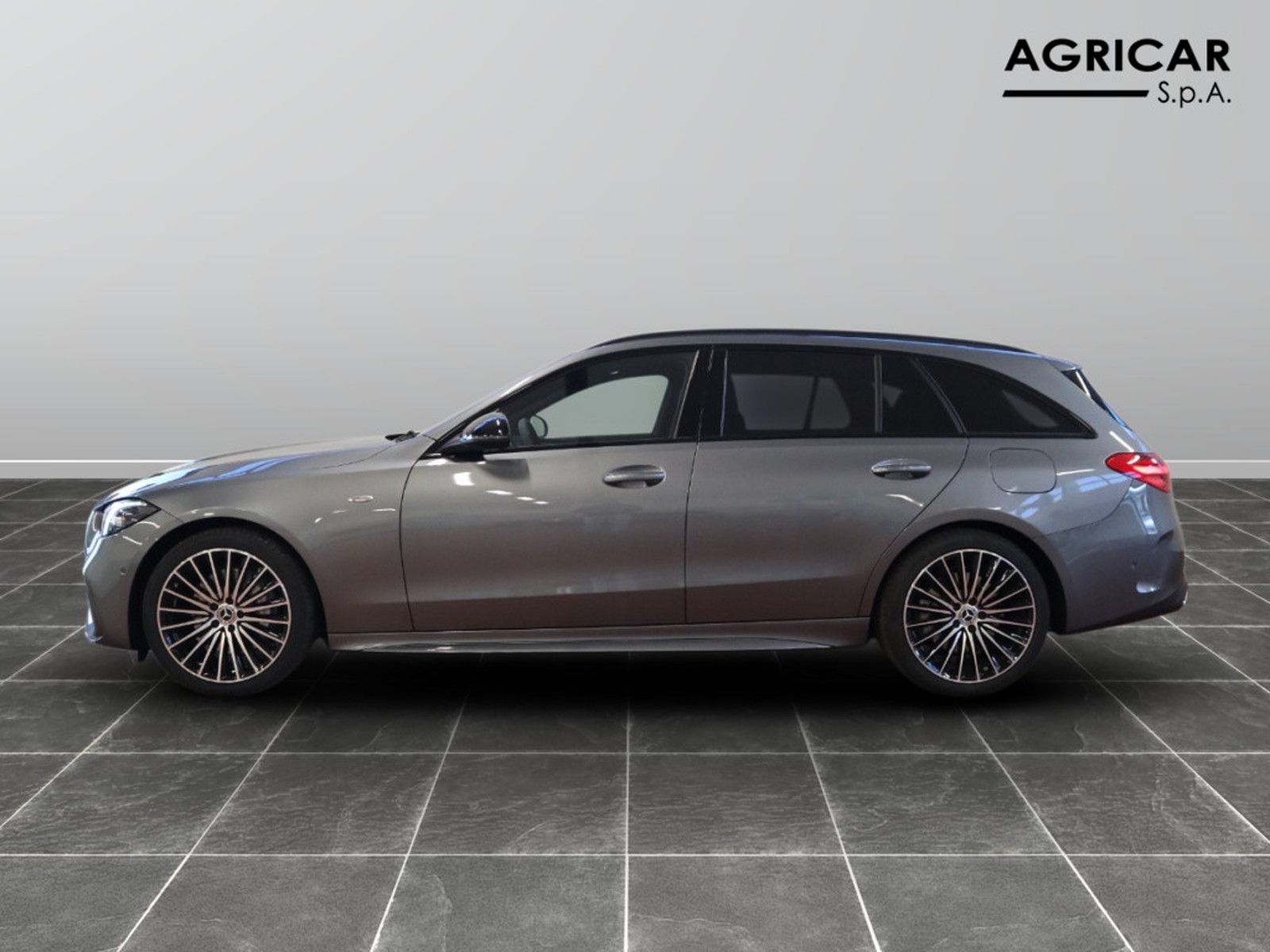 3 - Mercedes Classe C station wagon 300 de plug in hybrid travel edition 4matic 9g-tronic