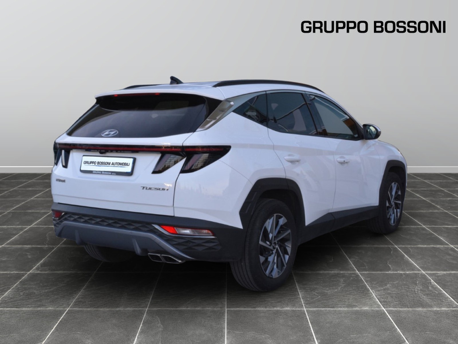 3 - Hyundai Tucson 1.6 crdi xline 2wd