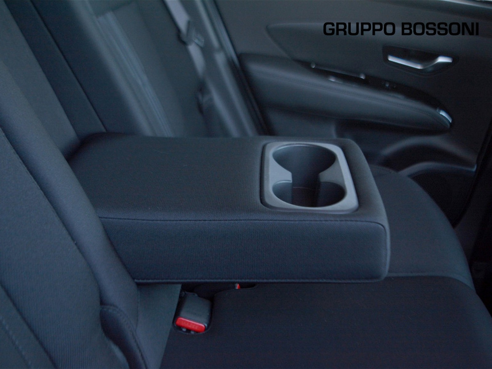 6 - Hyundai Tucson 1.6 crdi xline 2wd