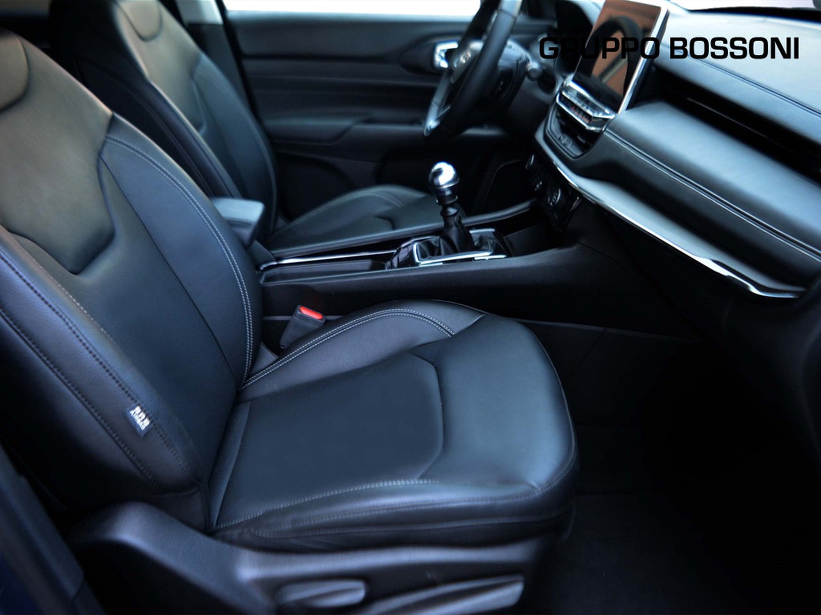 5 - Jeep Compass 1.6 multijet ii 130cv s 2wd