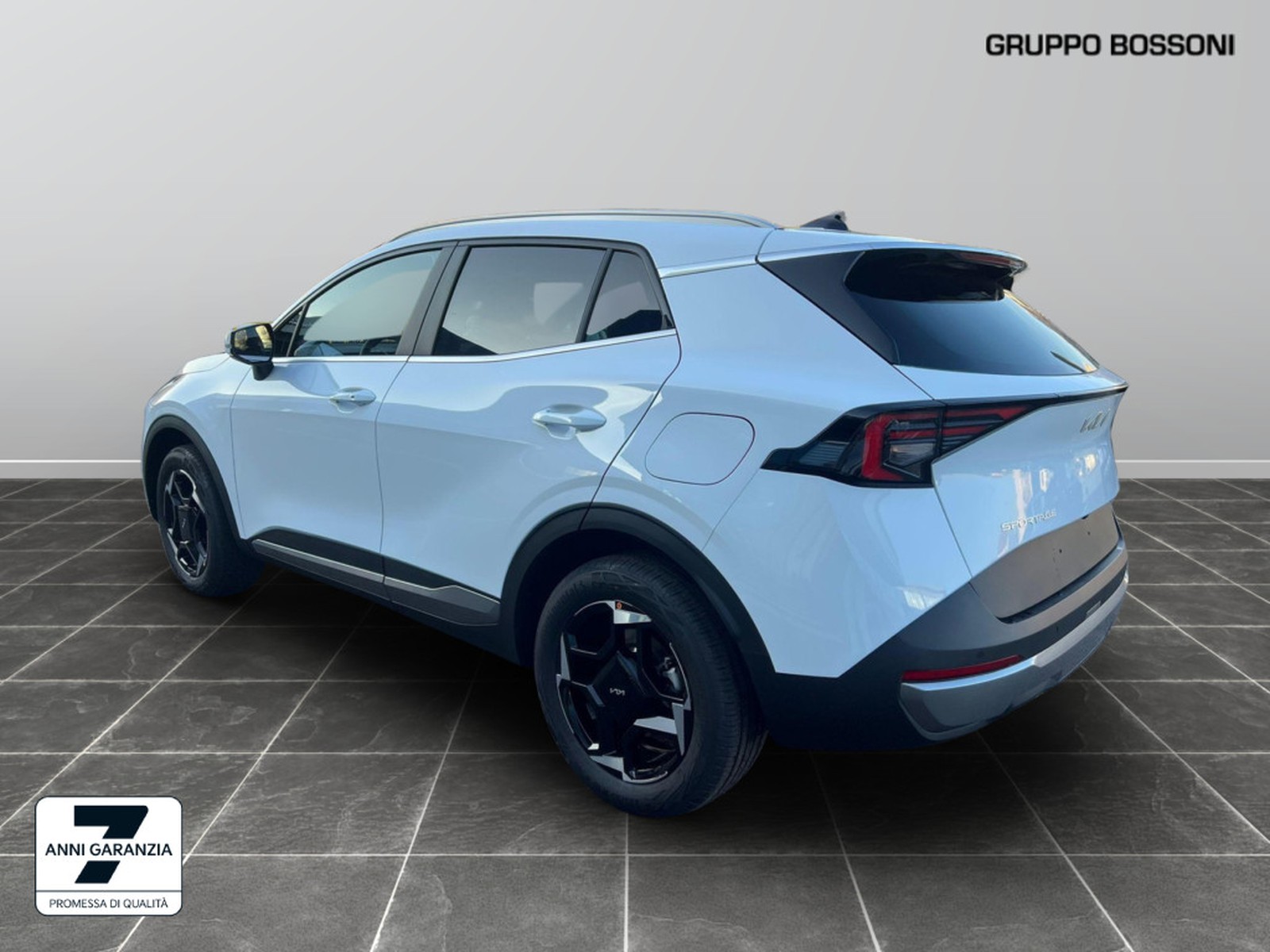 4 - Kia Sportage 1.6 t-gdi hev style 2wd at6