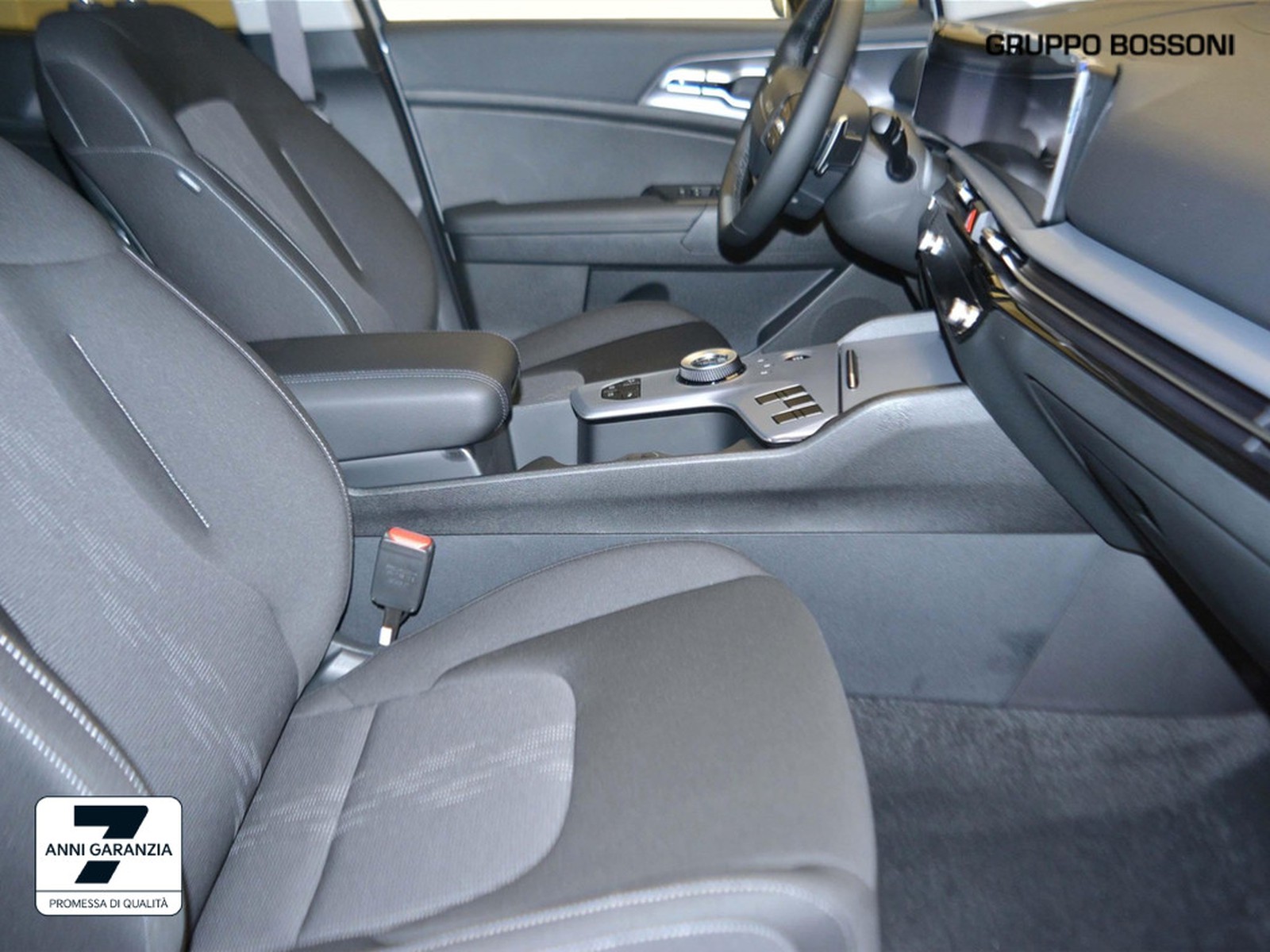 5 - Kia Sportage 1.6 t-gdi hev style 2wd at6