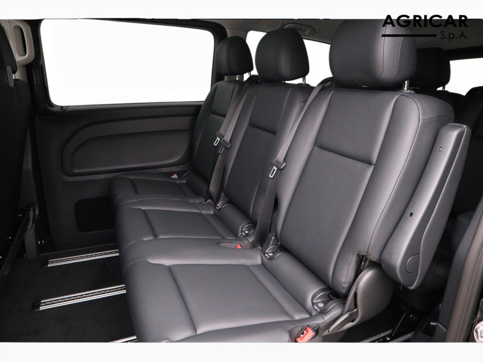 8 - Mercedes Vans Vito tourer 116 cdi extralong select 9g-tronic