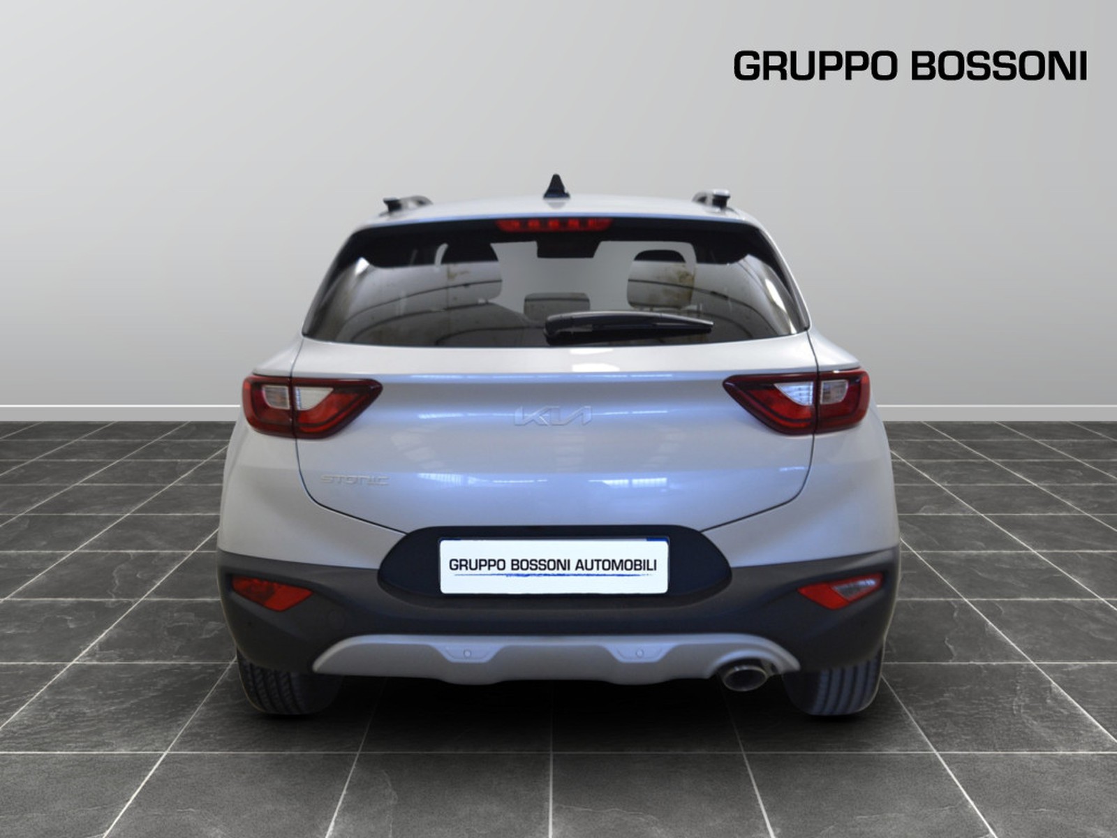 4 - Kia Stonic 1.2 mpi 79cv style