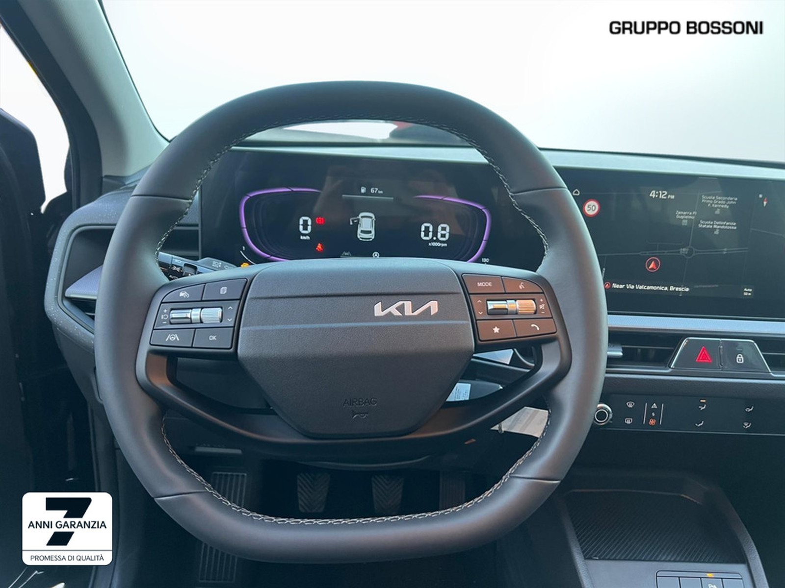 9 - Kia Stonic 1.0 t-gdi urban