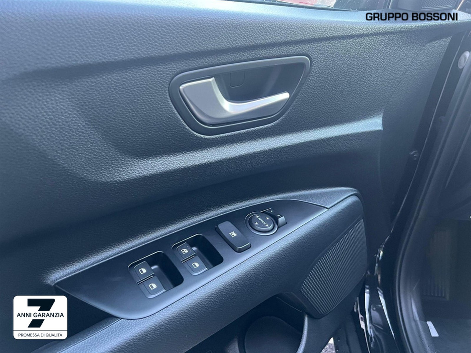 12 - Kia Stonic 1.0 t-gdi urban