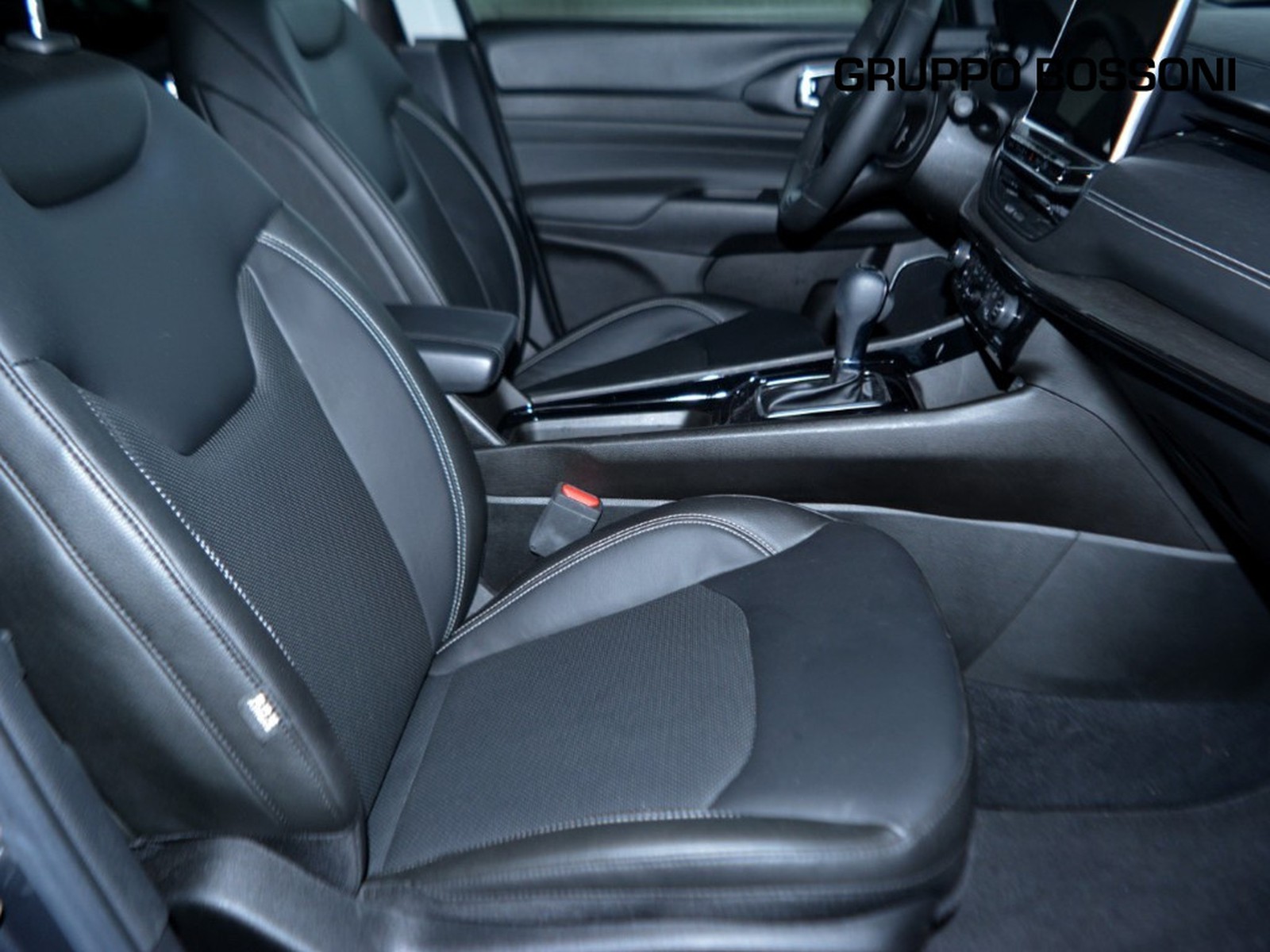 5 - Jeep Compass 1.5 turbo t4 mhev 130cv s 2wd dct