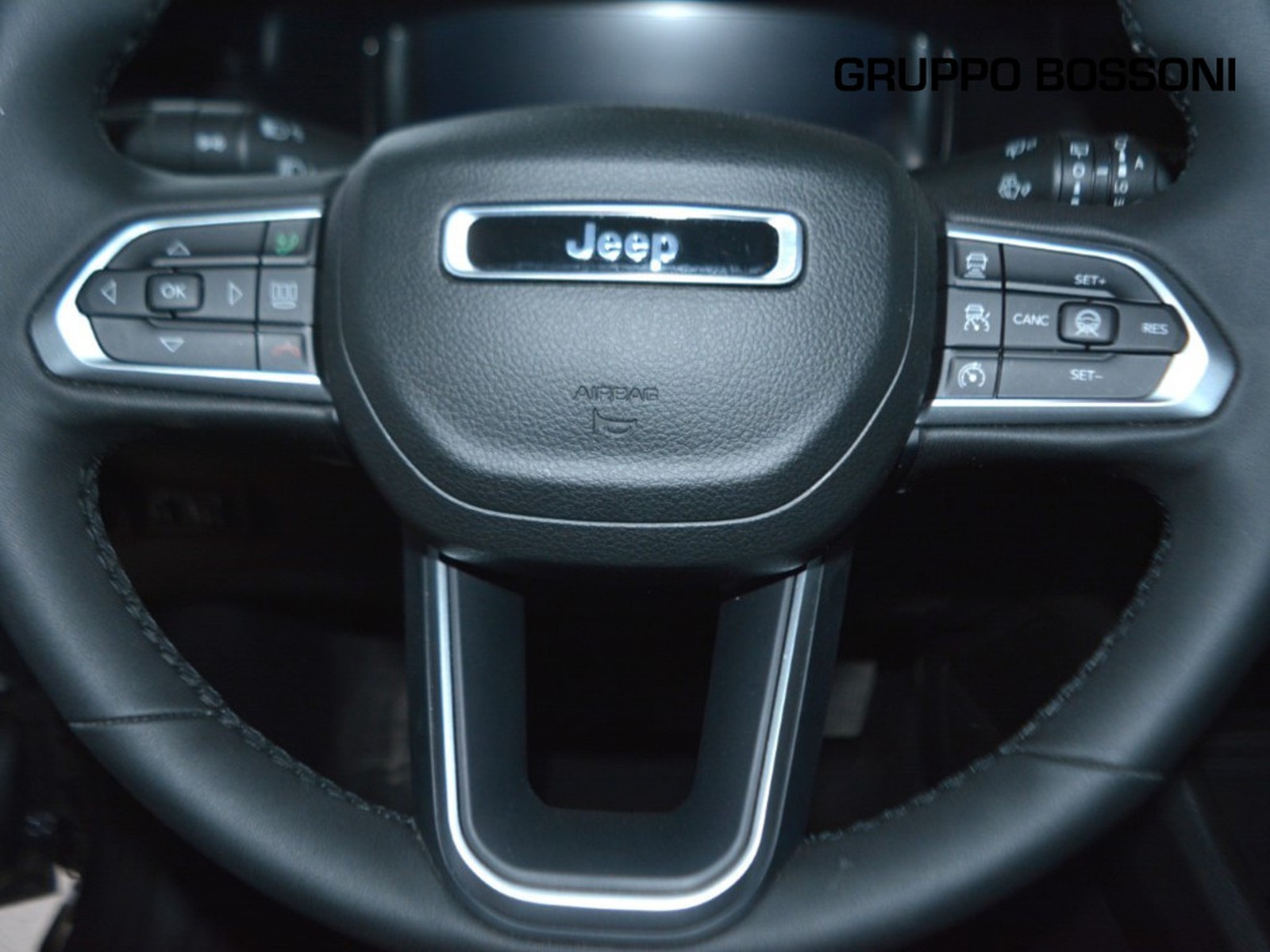 16 - Jeep Compass 1.5 turbo t4 mhev 130cv s 2wd dct