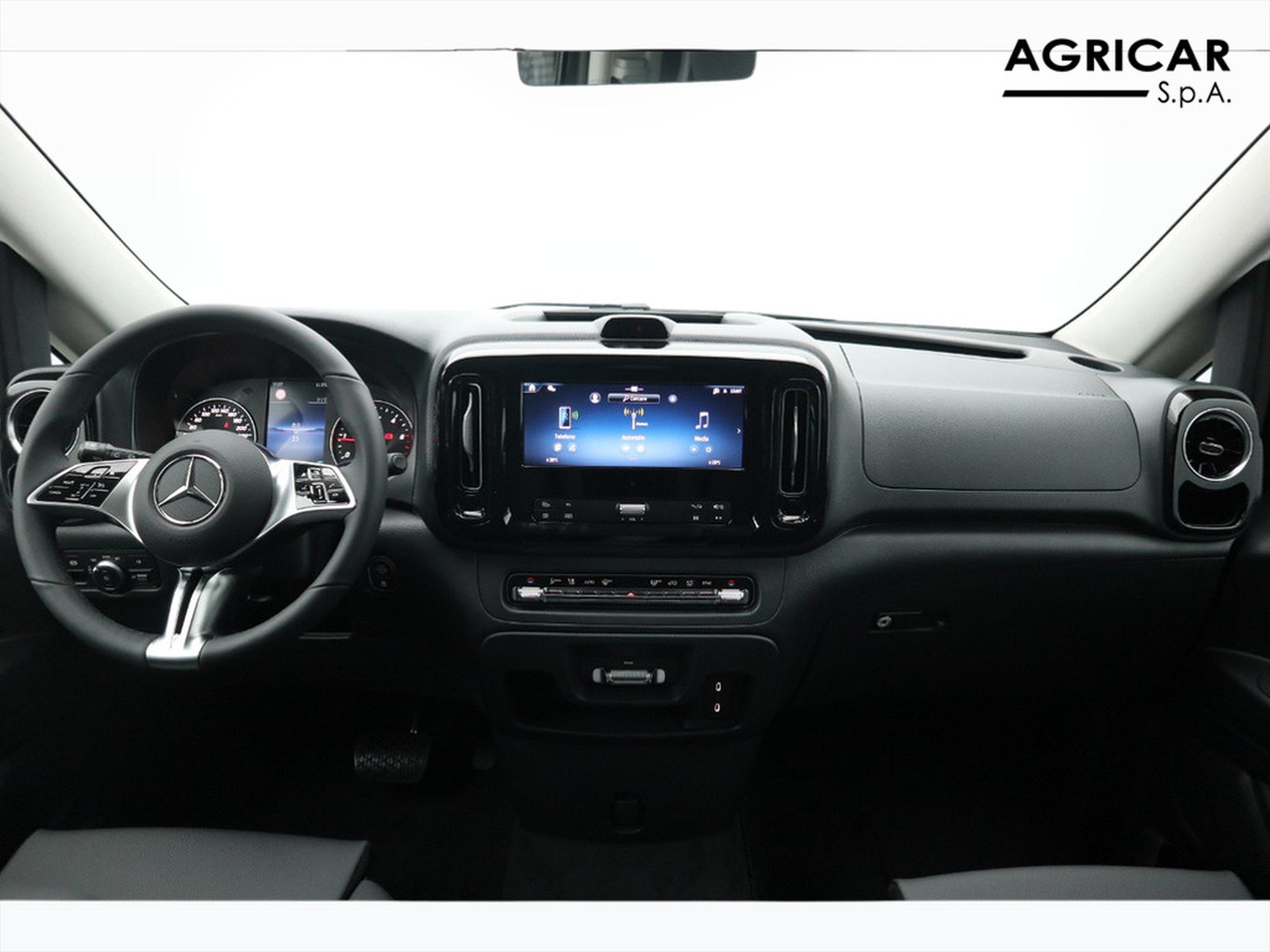 14 - Mercedes Vans Vito tourer 116 cdi long select 9g-tronic