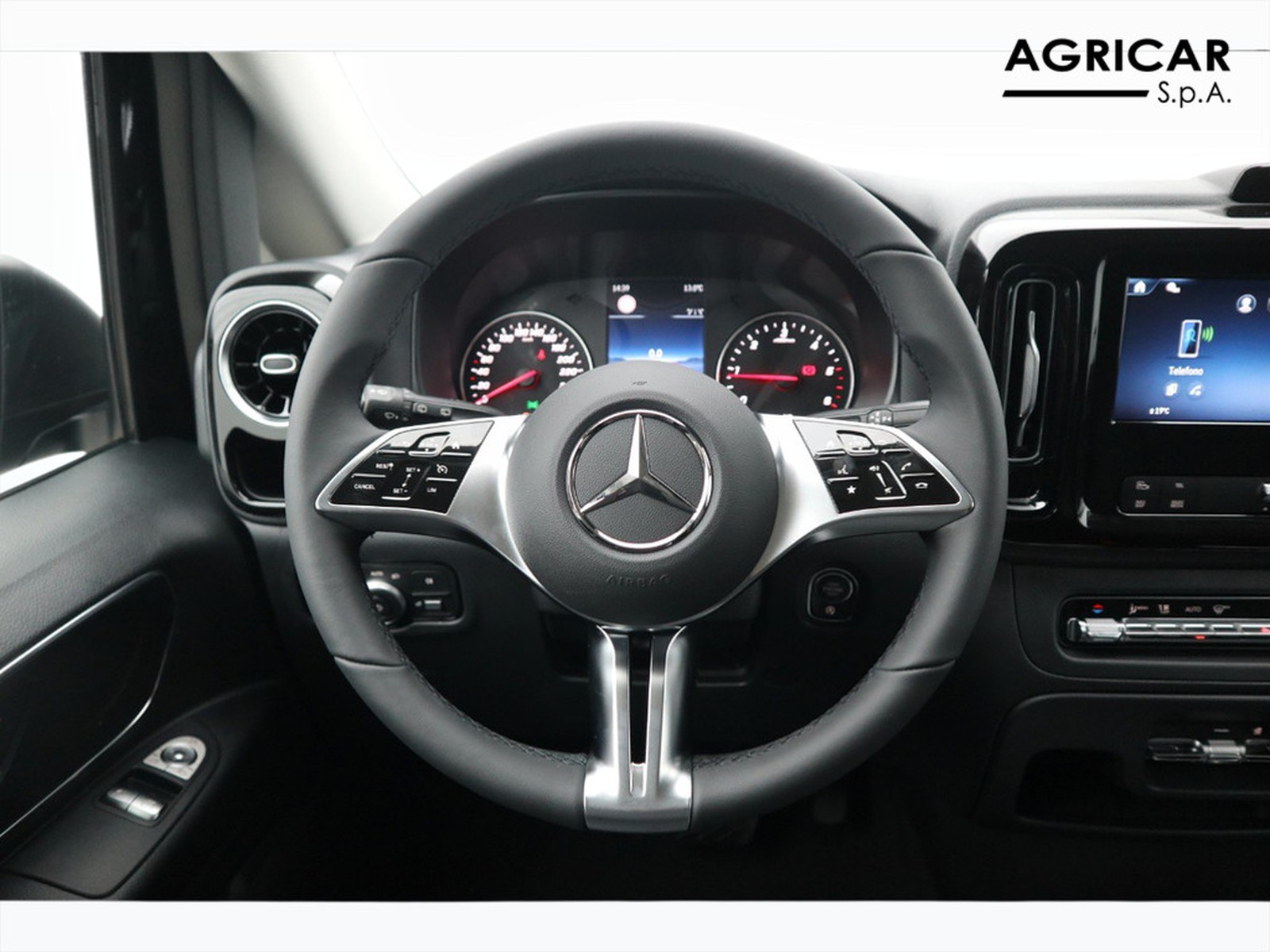 15 - Mercedes Vans Vito tourer 116 cdi long select 9g-tronic