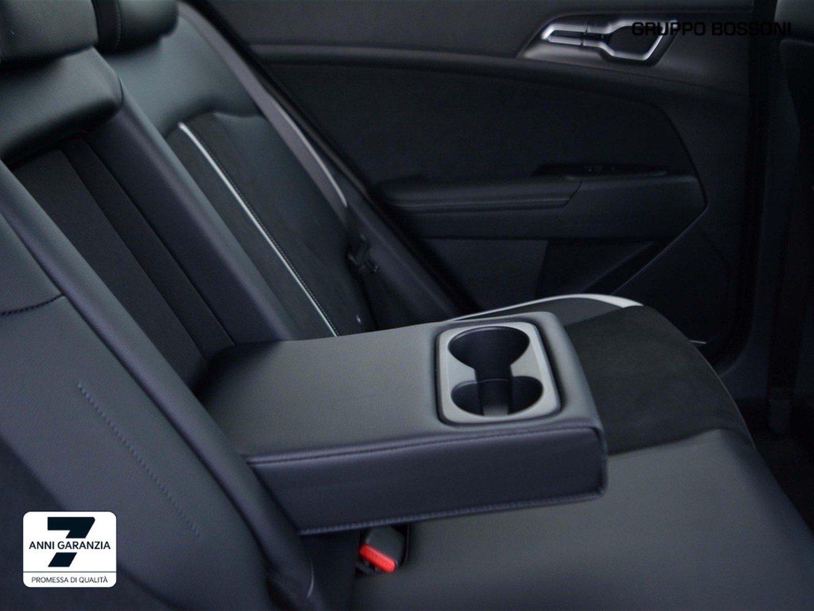 6 - Kia Sportage 1.6 crdi mhev gt-line sunroof pack dct7