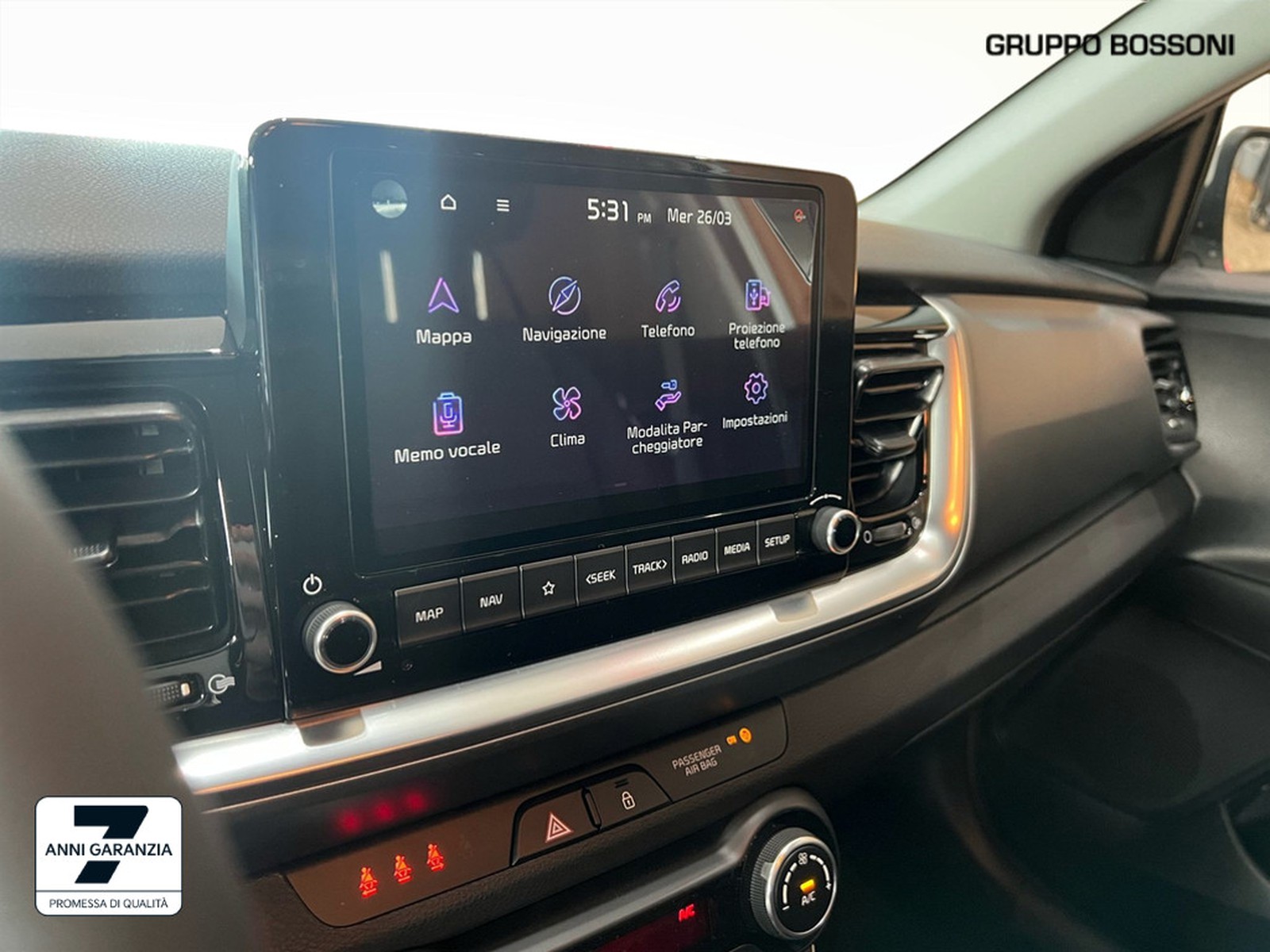 9 - Kia Stonic 1.2 mpi gpl 78cv style special edition