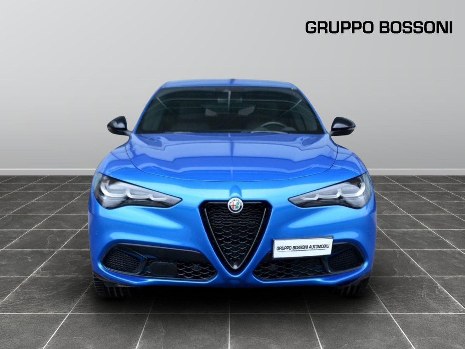 2 - Alfa Romeo Stelvio 2.2 turbo 210cv veloce q4 at8