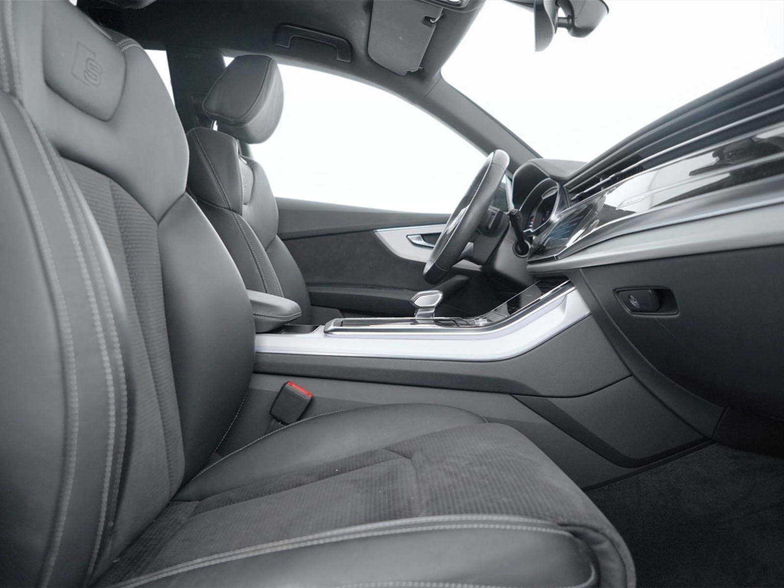 16 - Audi Q8 50 3.0 v6 tdi mhev sport quattro tiptronic