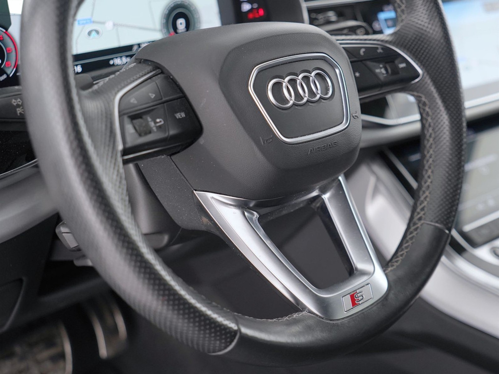 28 - Audi Q8 50 3.0 v6 tdi mhev sport quattro tiptronic