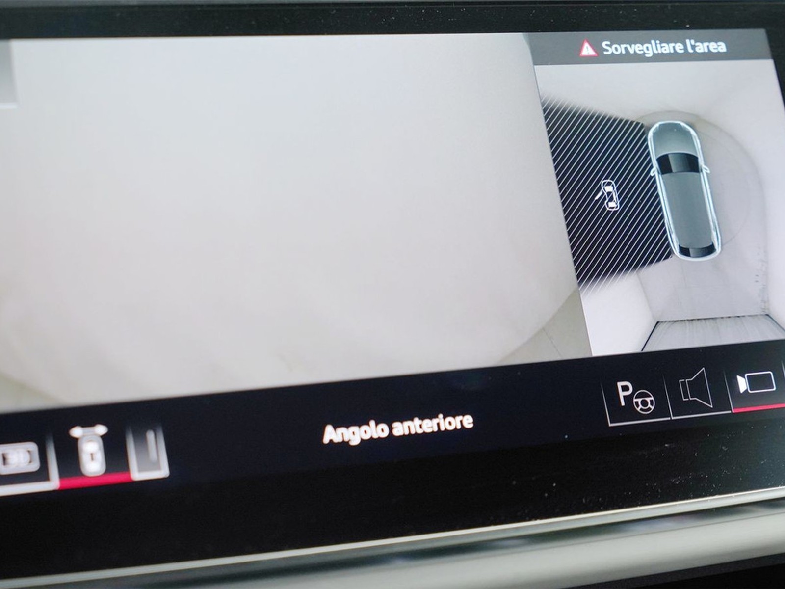 32 - Audi Q8 50 3.0 v6 tdi mhev sport quattro tiptronic