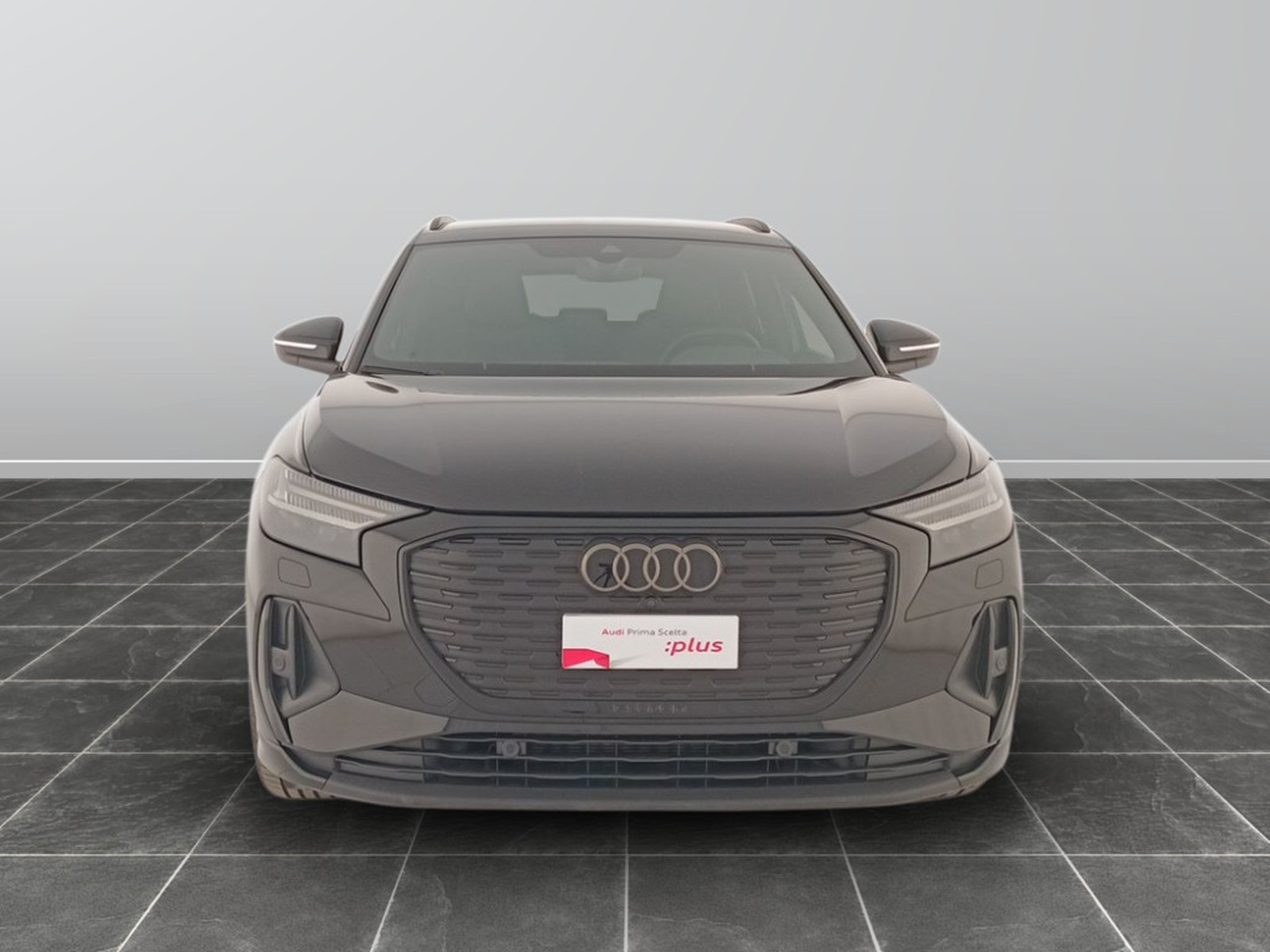 2 - Audi Q4 e-tron 45 s line edition quattro