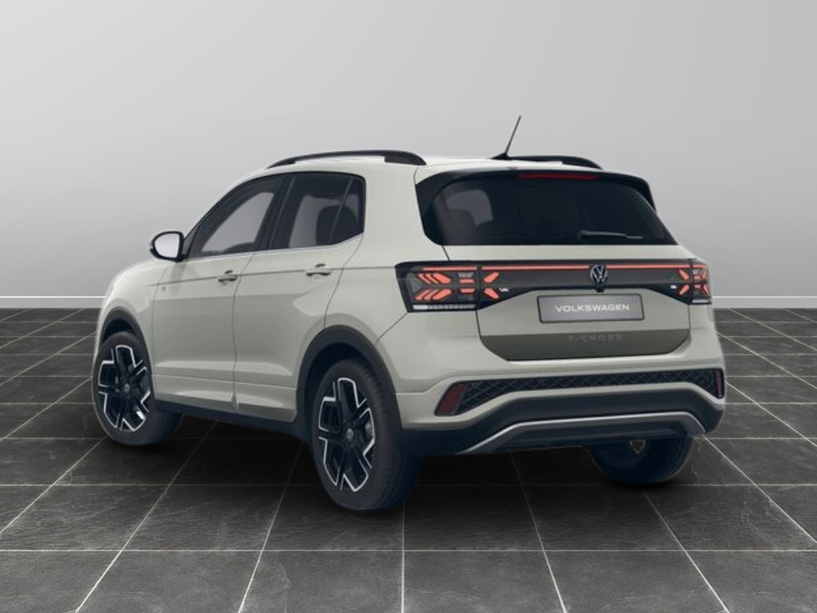 6 - Volkswagen T-Cross 1.0 tsi 115cv r-line plus