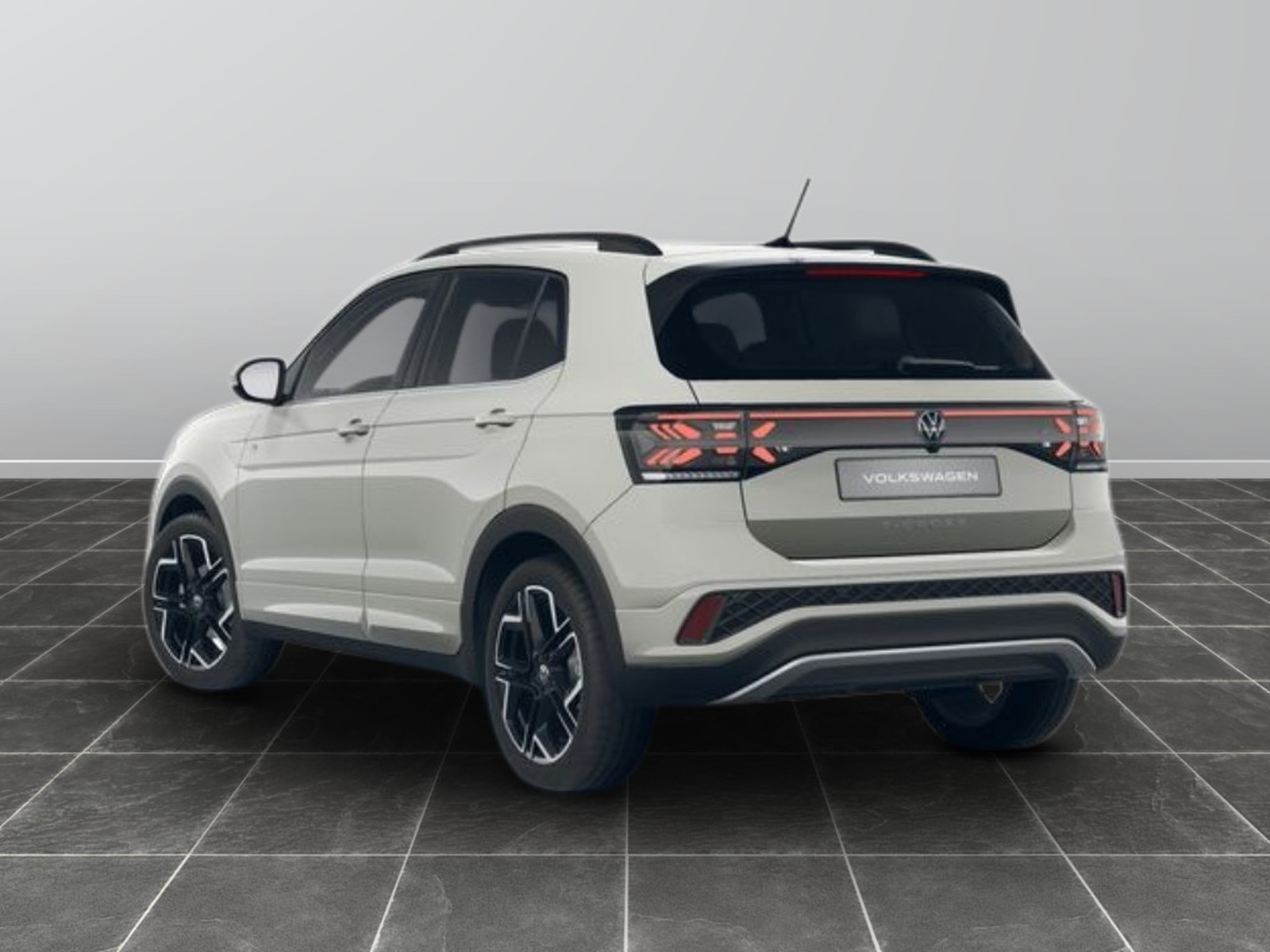 6 - Volkswagen T-Cross 1.0 tsi 115cv r-line plus