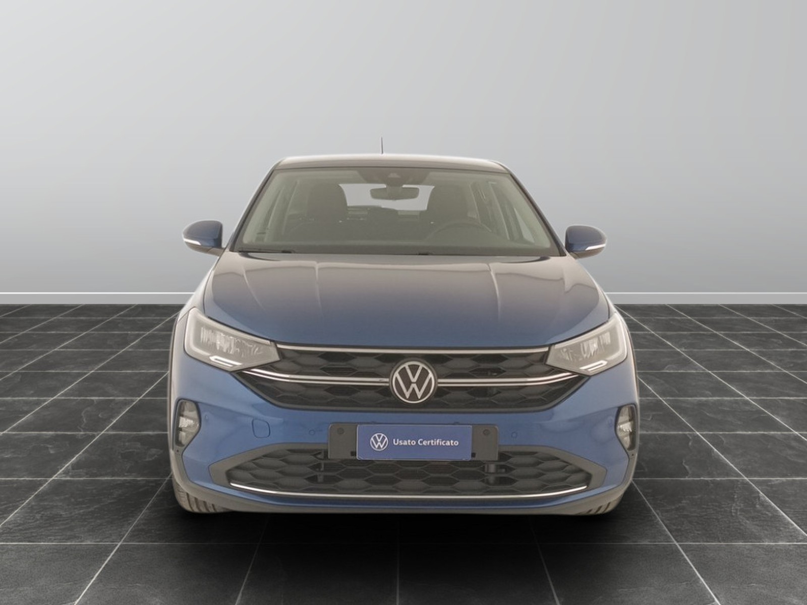 2 - Volkswagen Taigo 1.0 tsi 110cv life