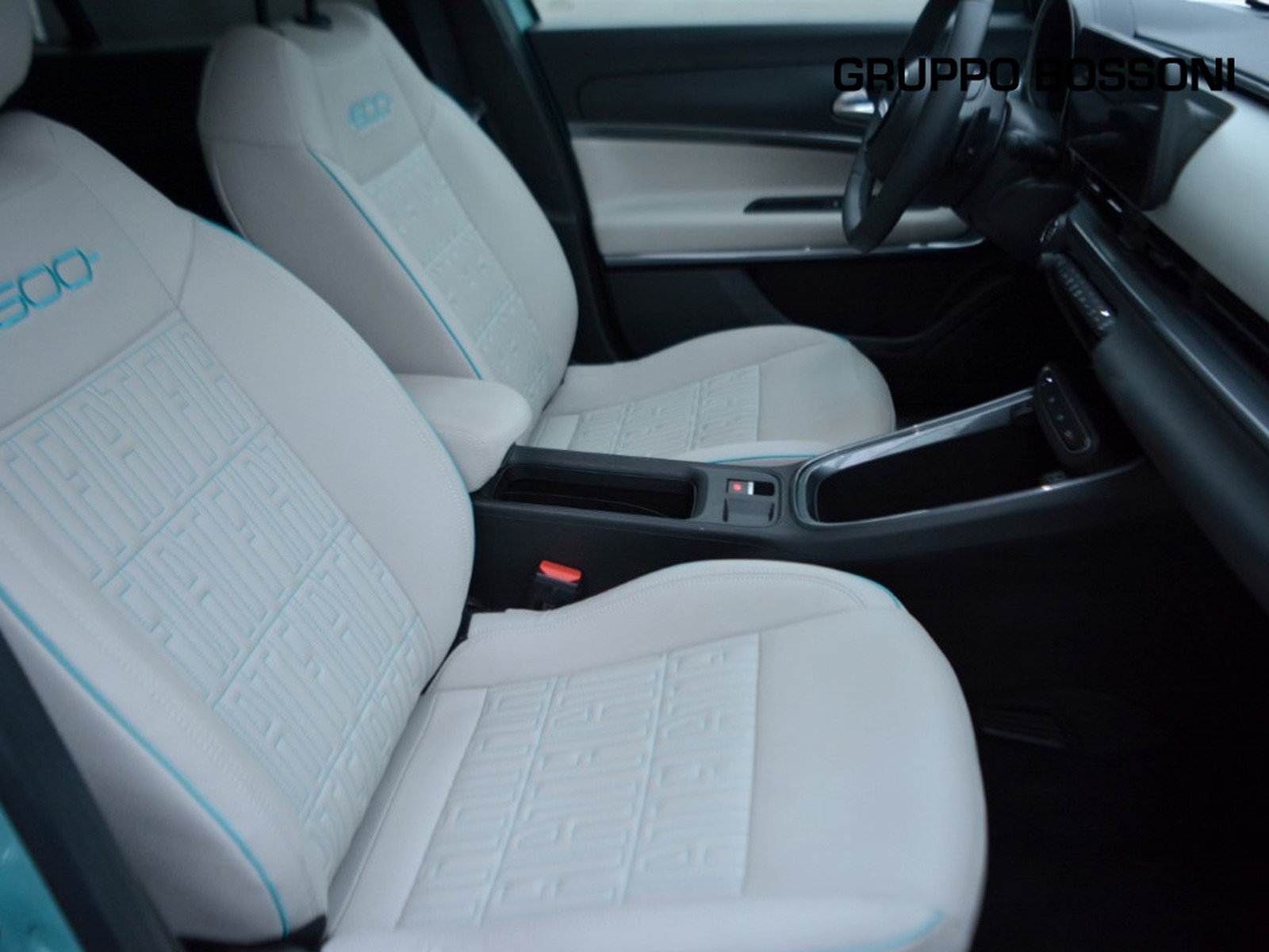 5 - Fiat 600 1.2 hybrid 110cv la prima ii edct