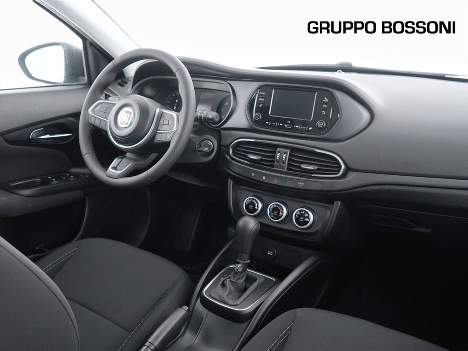 6 - Fiat Tipo 5 porte 1.5 t4 hybrid 130cv dct