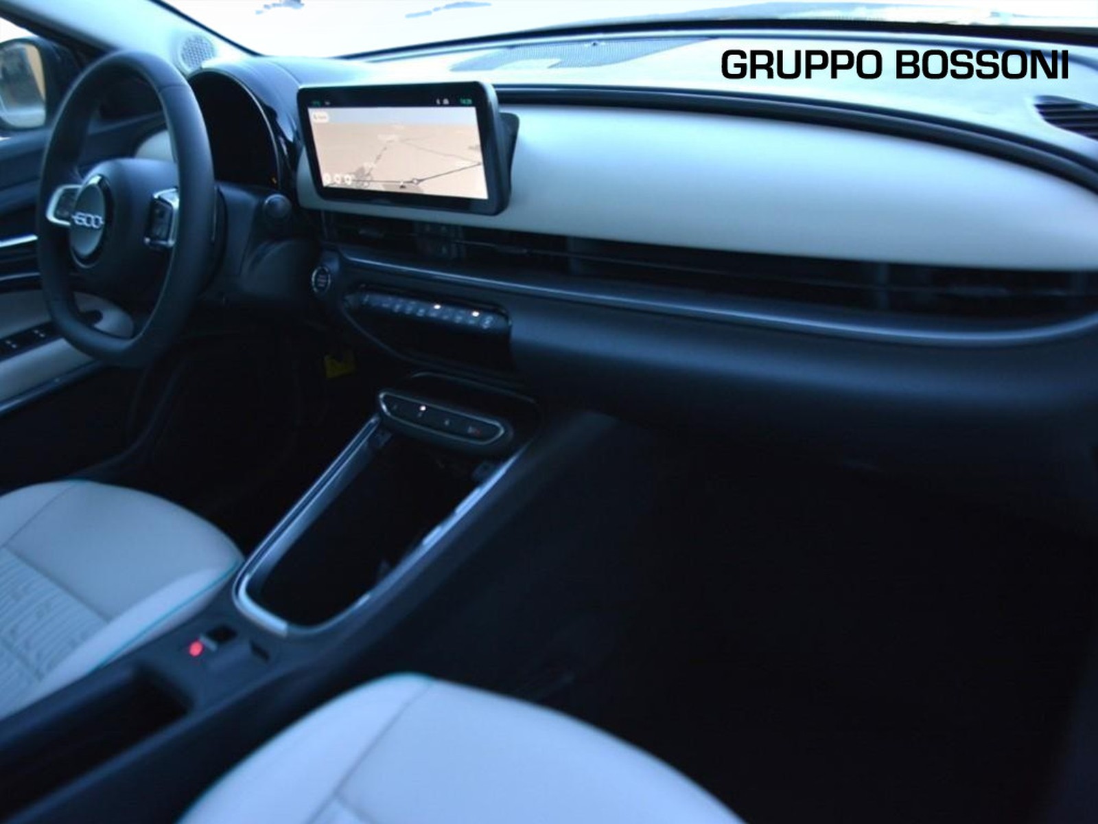 8 - Fiat 600 1.2 hybrid 110cv la prima ii edct