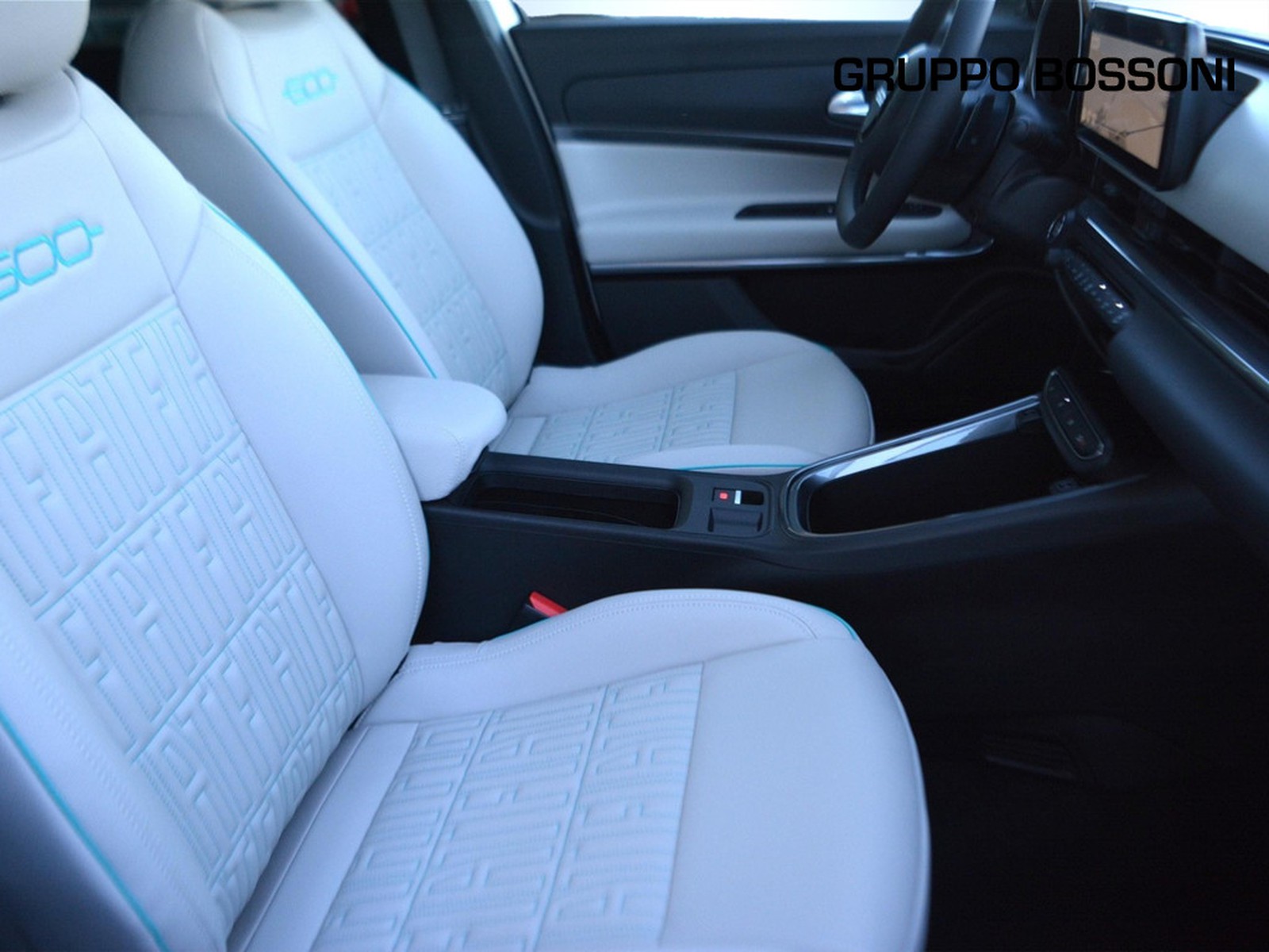 5 - Fiat 600 1.2 hybrid 110cv la prima ii edct