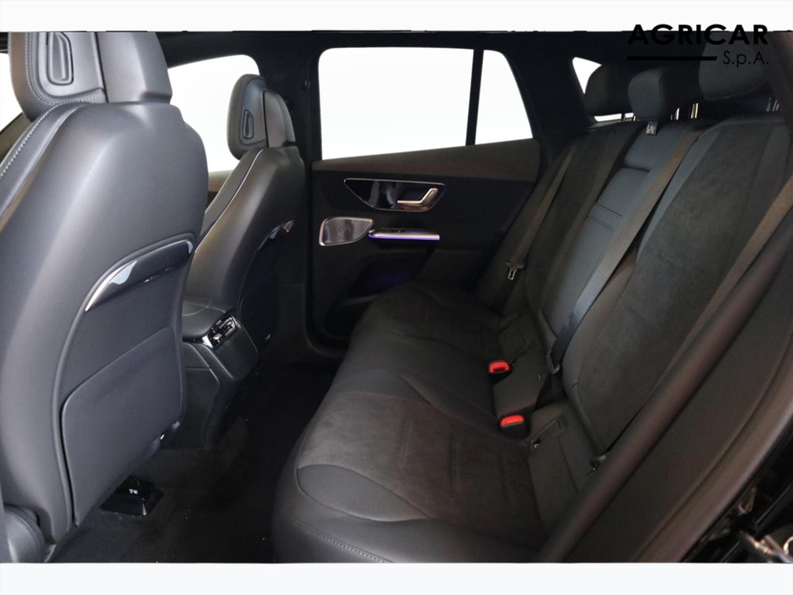 8 - Mercedes EQE suv 350+ amg line premium