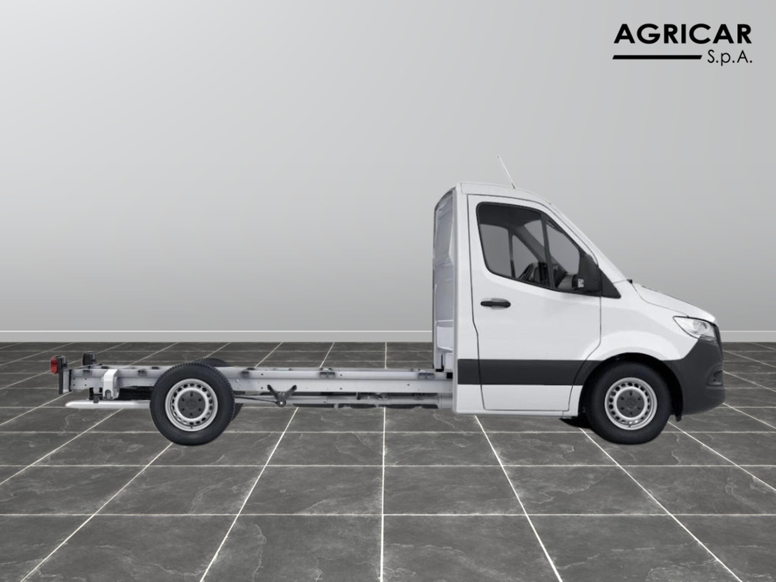 3 - Mercedes Vans Sprinter 315 rwd 2.0 cdi t 37/35 pro