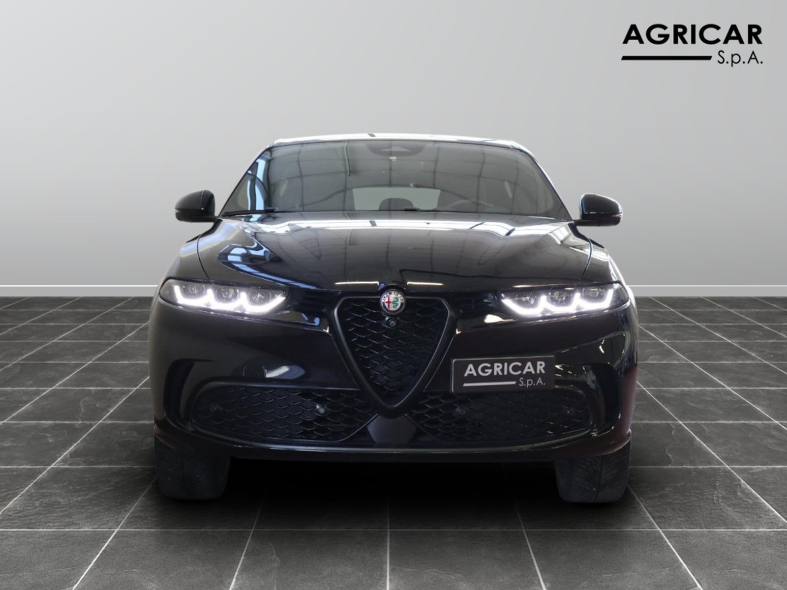 2 - Alfa Romeo Tonale 1.3 plug in hybrid 280cv veloce q4 at6