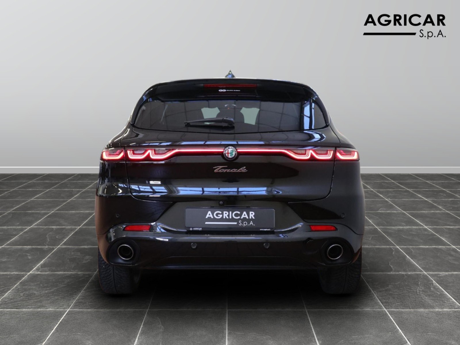 6 - Alfa Romeo Tonale 1.3 plug in hybrid 280cv veloce q4 at6