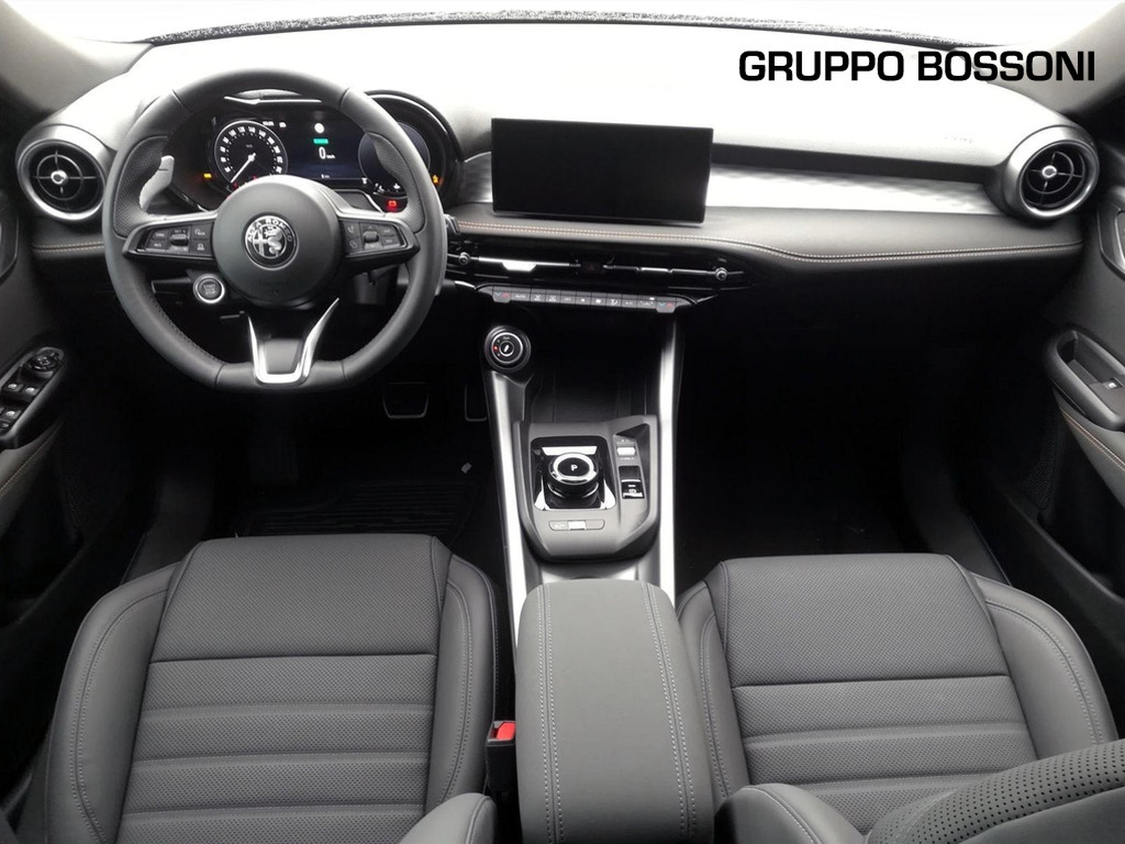 8 - Alfa Romeo Tonale 1.5 hybrid 160cv veloce tct7