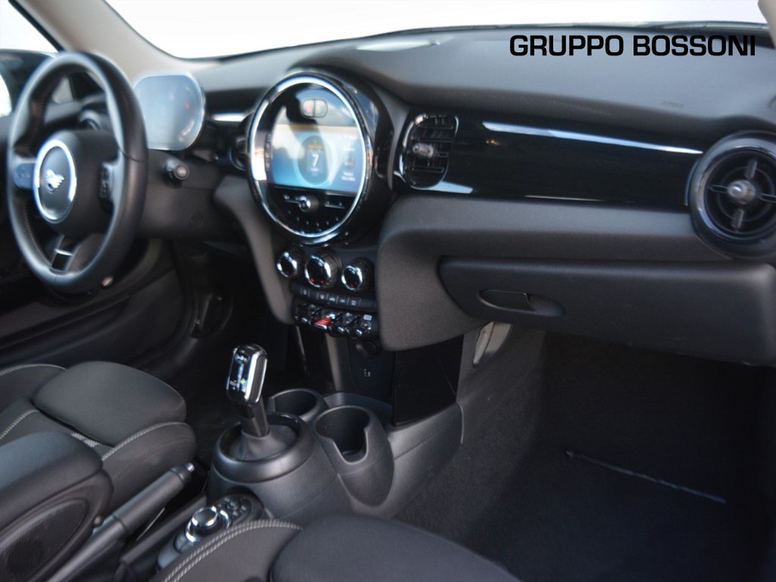 8 - Mini Cooper S 3 porte 2.0 twin power turbo resolute