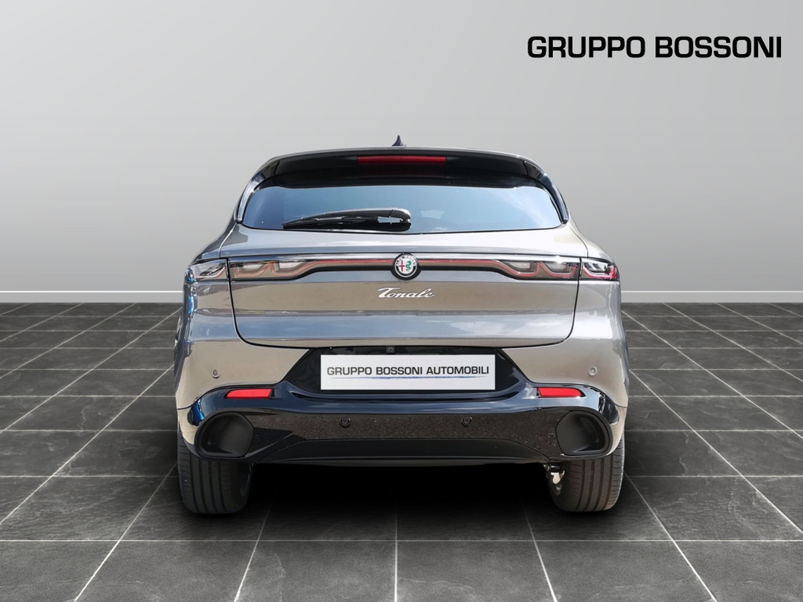 5 - Alfa Romeo Tonale 1.5 hybrid 160cv veloce tct7