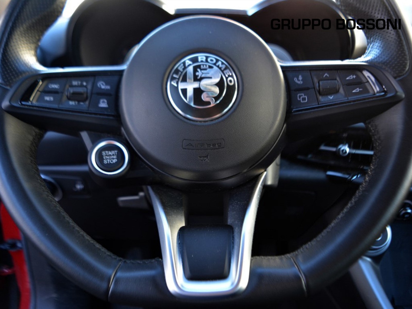 16 - Alfa Romeo Tonale 1.5 hybrid 160cv ti tct7