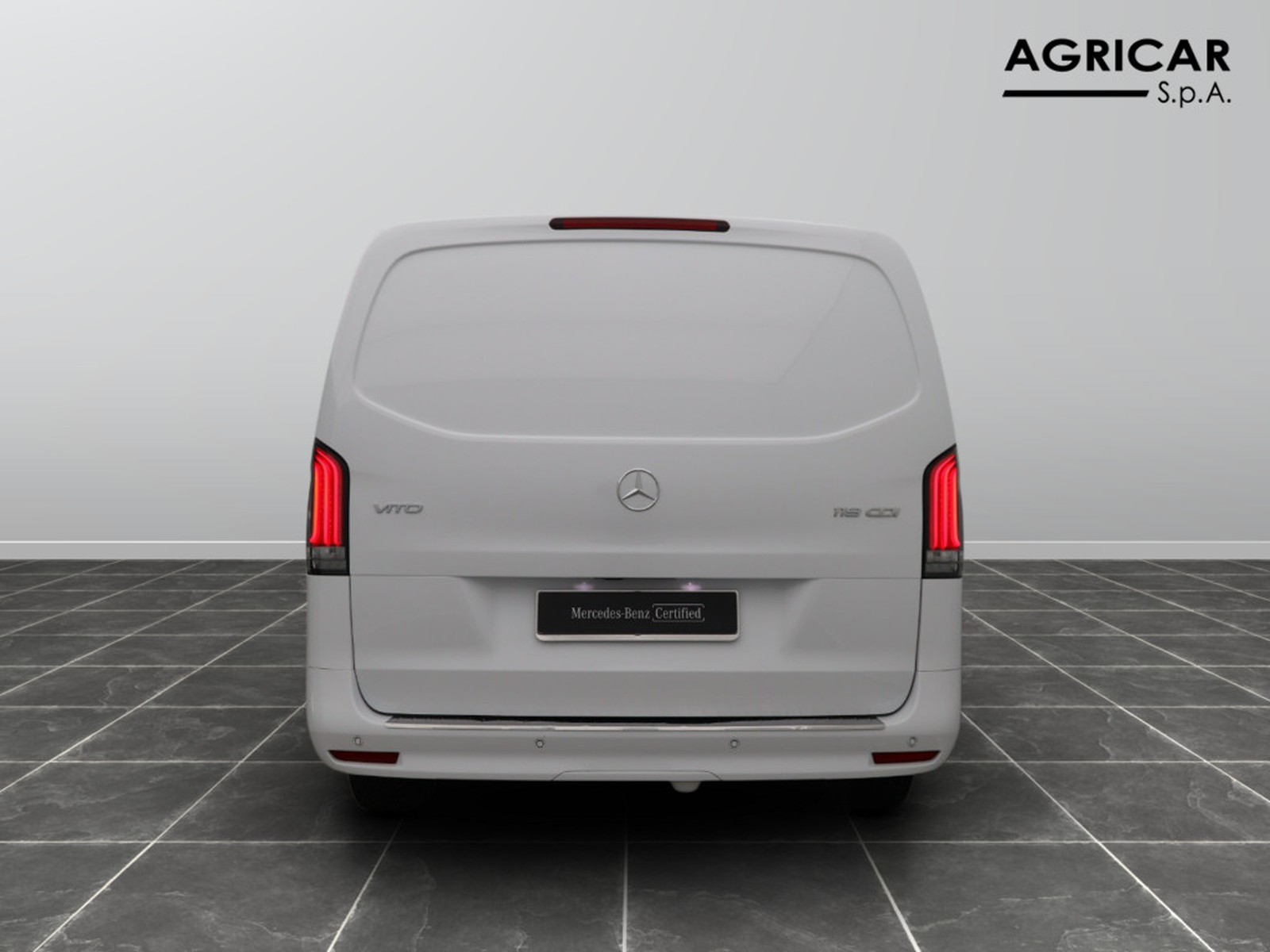 6 - Mercedes Vans Vito furgone 119 cdi long select 9g-tronic