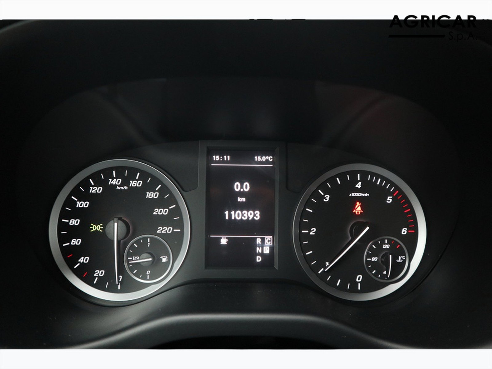 8 - Mercedes Vans Vito 119 cdi long auto my20