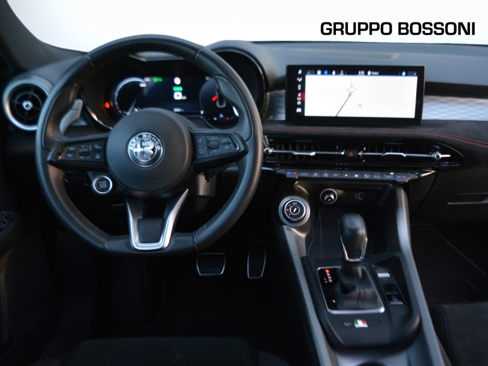 8 - Alfa Romeo Tonale 1.5 hybrid 160cv veloce tct7